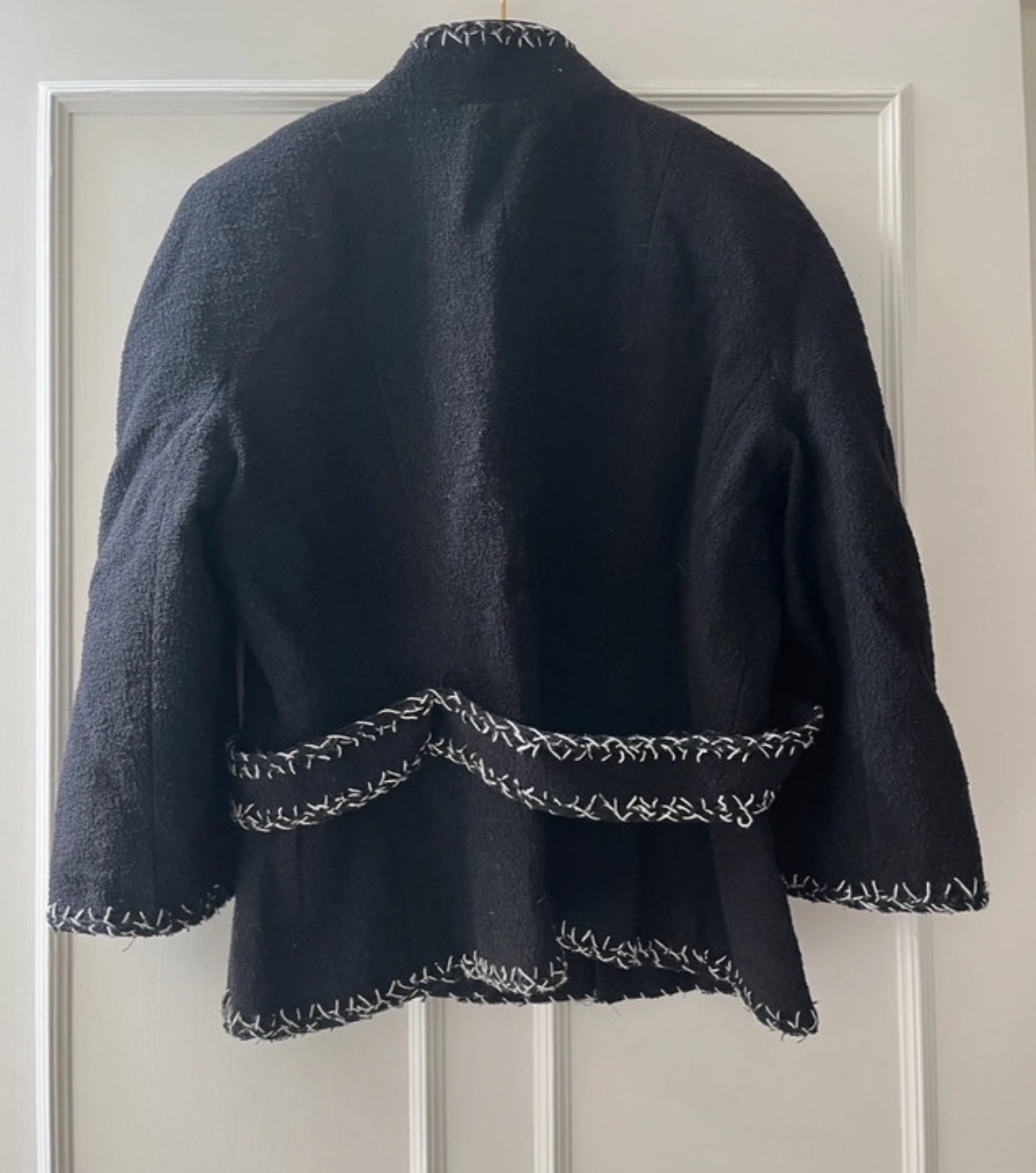 Preowned Chanel Black Single Breasted Tweed Jacket with Contrast Trim Size M cotton tweed