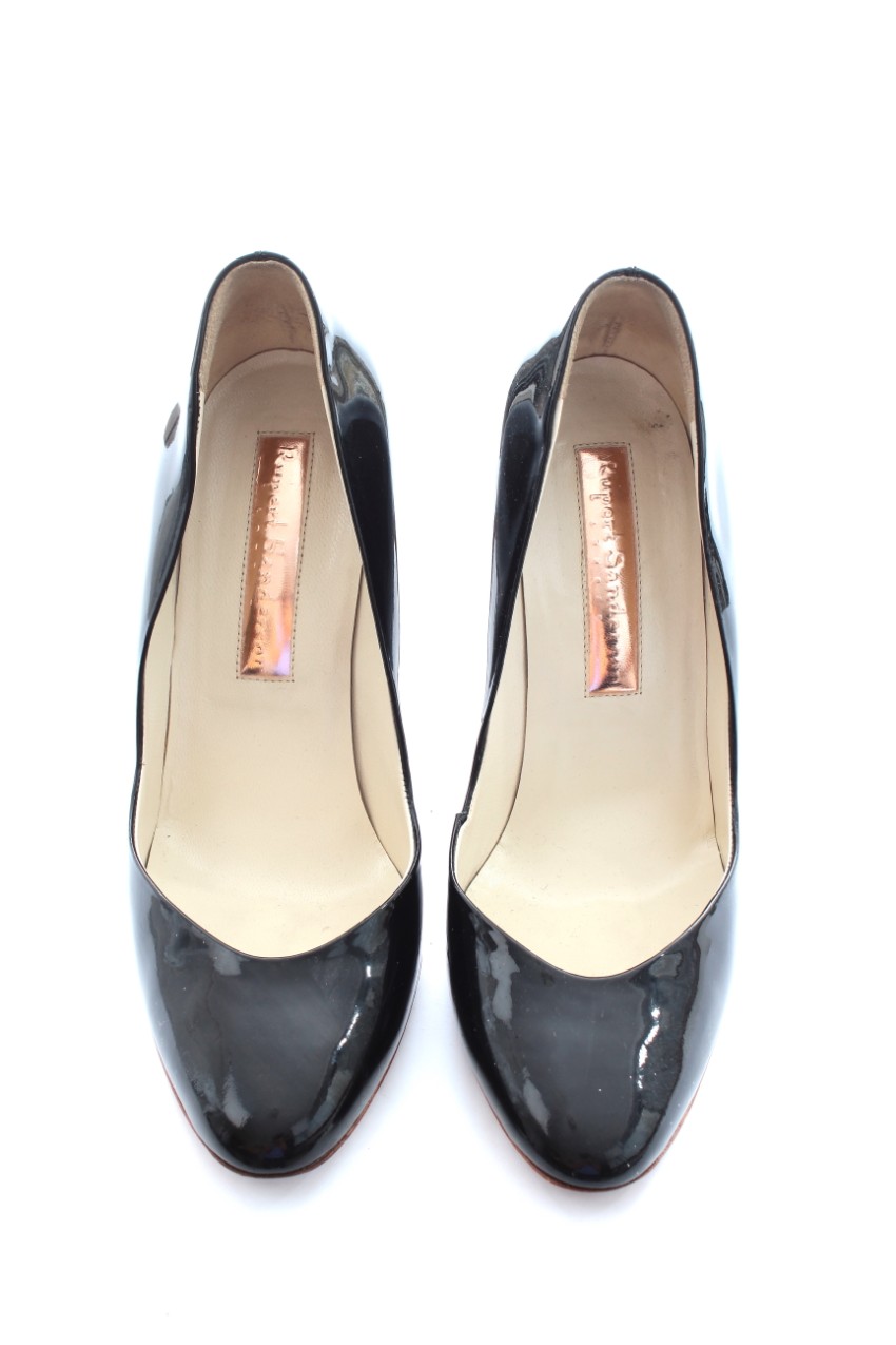 Preowned RupertSanderson black patent leather pumps Size 365