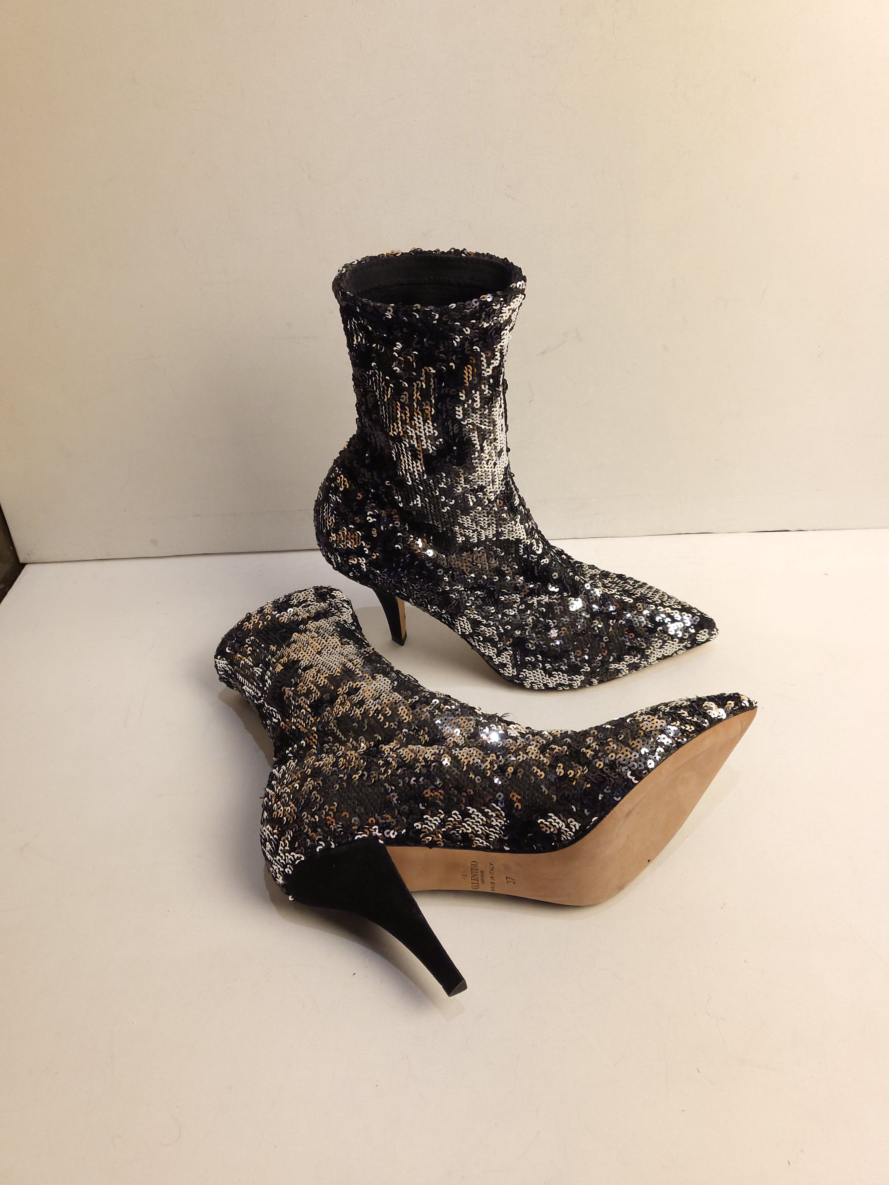 Preowned Valentino Silver Sequin Ankle Boots Size 37