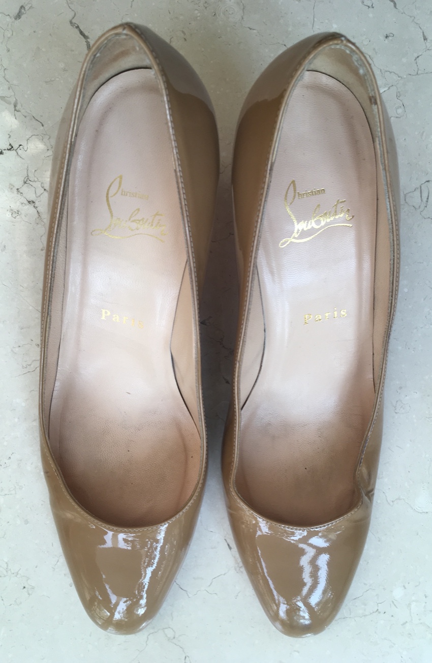 Preowned Christian Louboutin Nude Low Heeled Patent Pumps Size 385 Tan/Brown leather