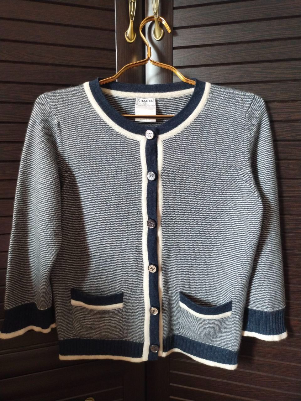 Preowned Chanel Navy Striped Cruise Resort Cashmere Cardigan Size L Multiple colors