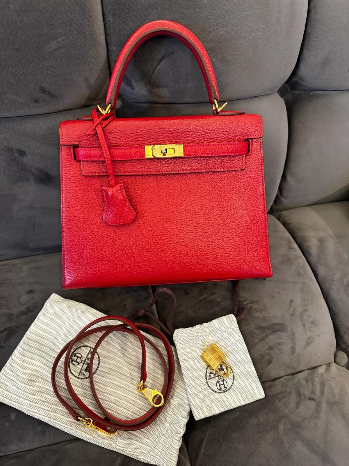 Preowned Hermes Vermillion Chevre Kelly Sellier 25 GHW chevre leather