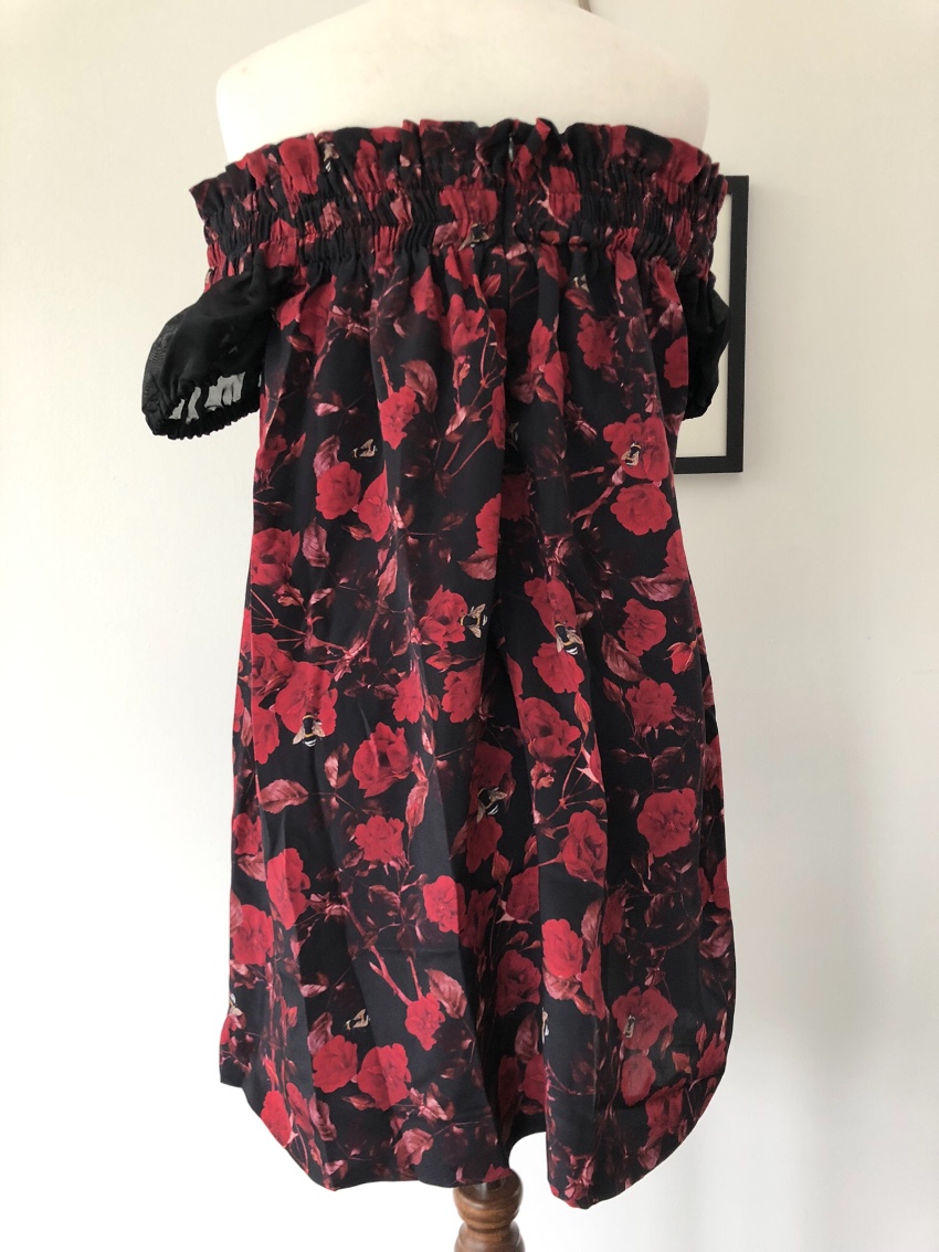 Mother of Pearl Silk-Satin Off-the-Shoulder Rose-Print Dress Size M Black silk