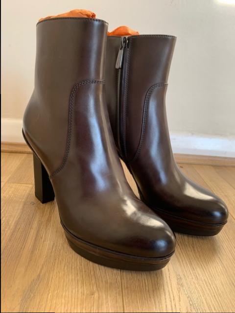 Santoni Brown Leather Heeled Ankle Boots Size 36 Tan/Brown