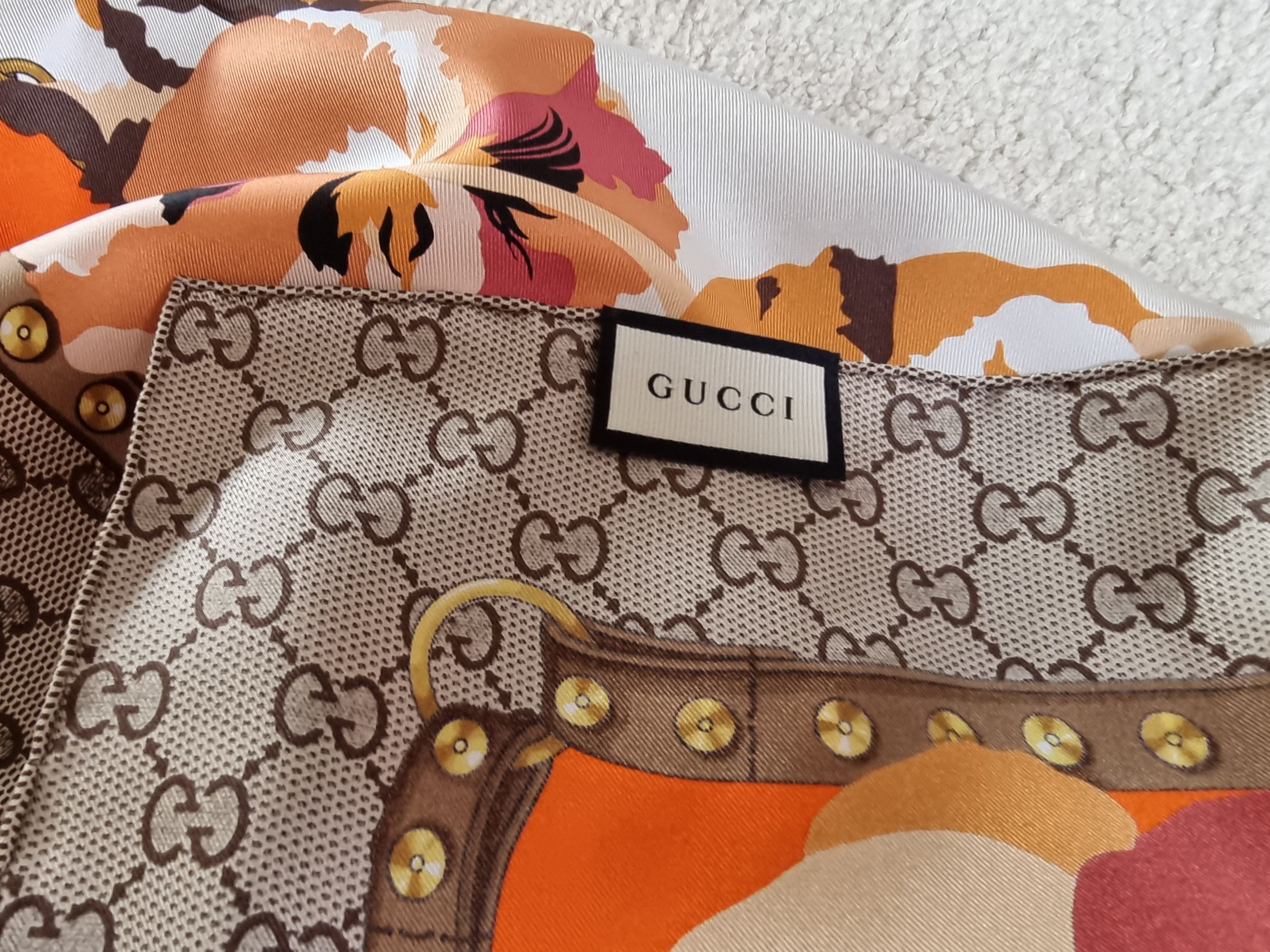 Gucci Multicolour floral Panshie silk twill square scarf 90 brown