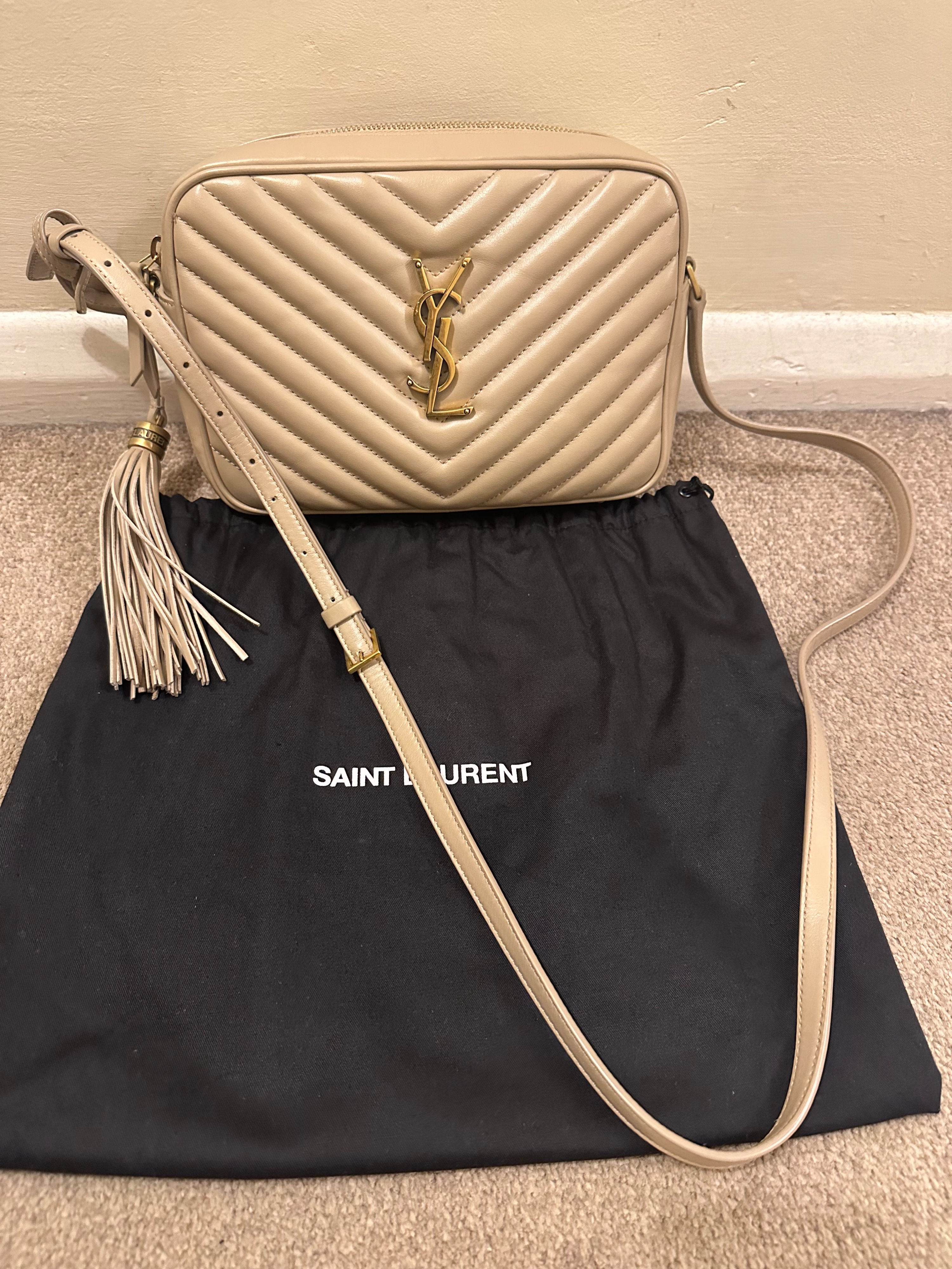 Preowned Saint Laurent Beige Loulou Camera Bag leather