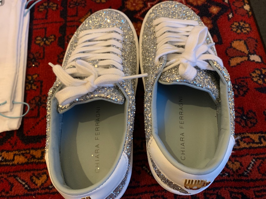 Preowned Chiara Ferragni glitter low-top trainers Size 35 Silver rubber