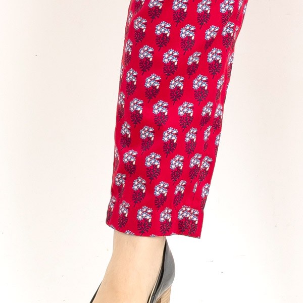 People Tree for the VA Printed Capri Pants Size XS Red cotton