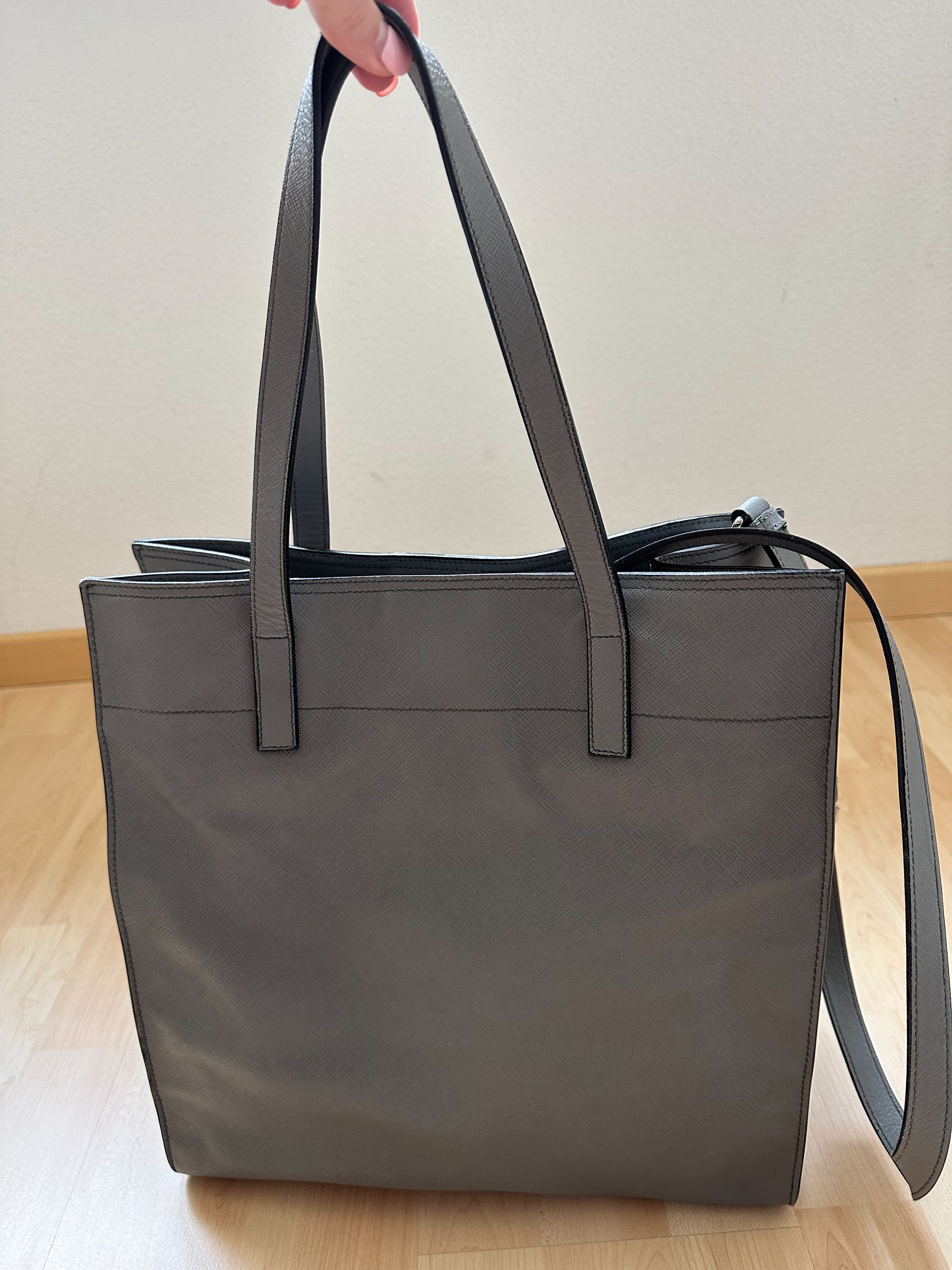 Preowned Prada Grey Saffiano Leather Tote Bag