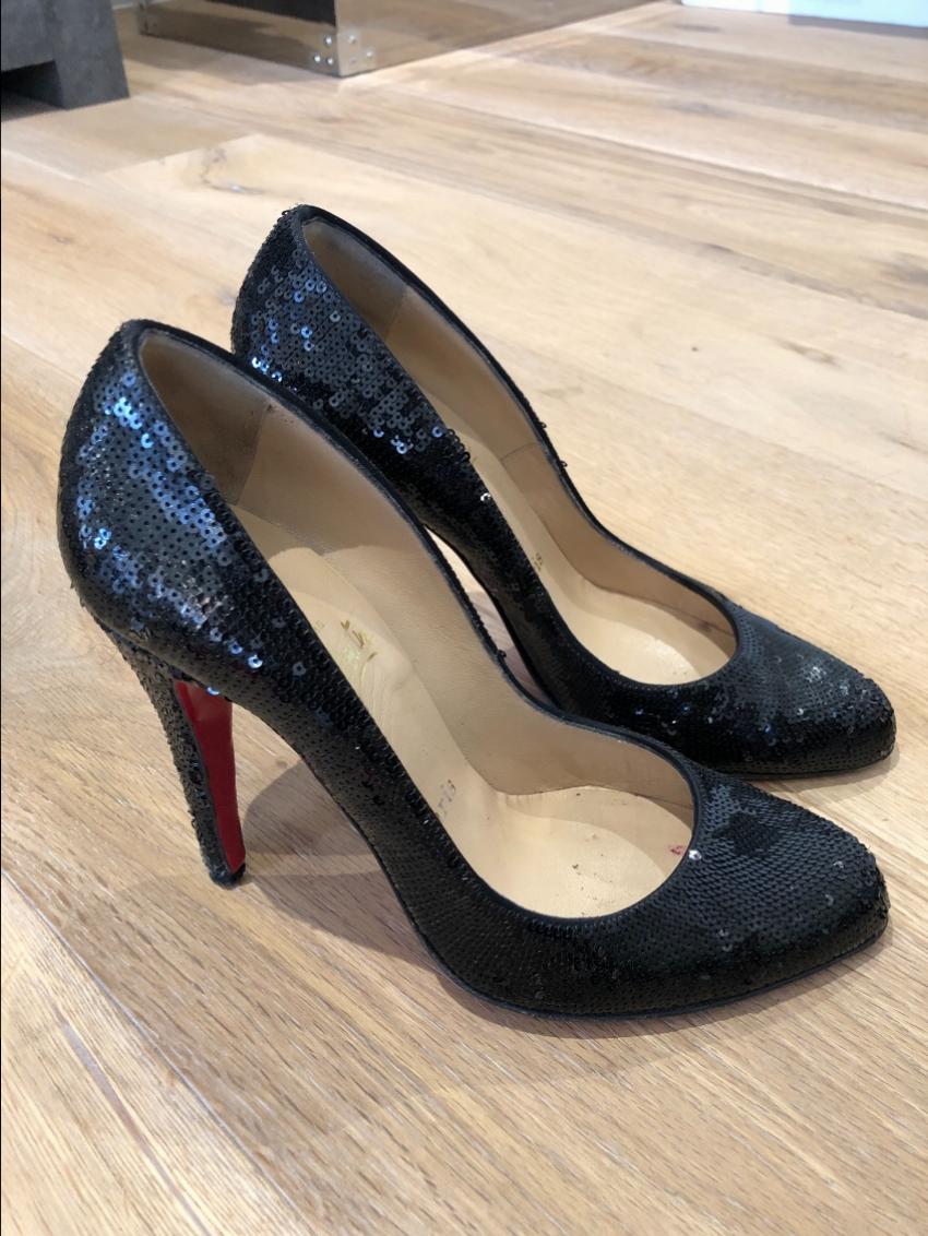 Preowned Christian Louboutin Black Sequin Pumps Size 385