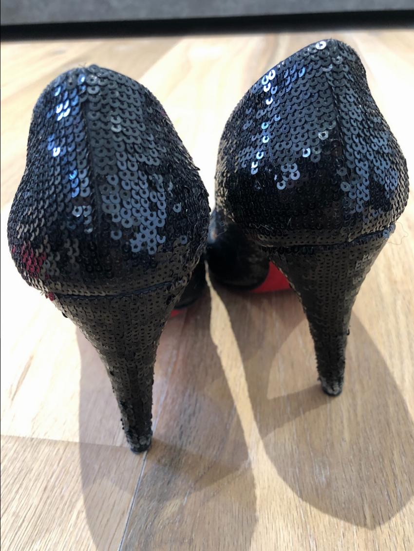 Preowned Christian Louboutin Black Sequin Pumps Size 385