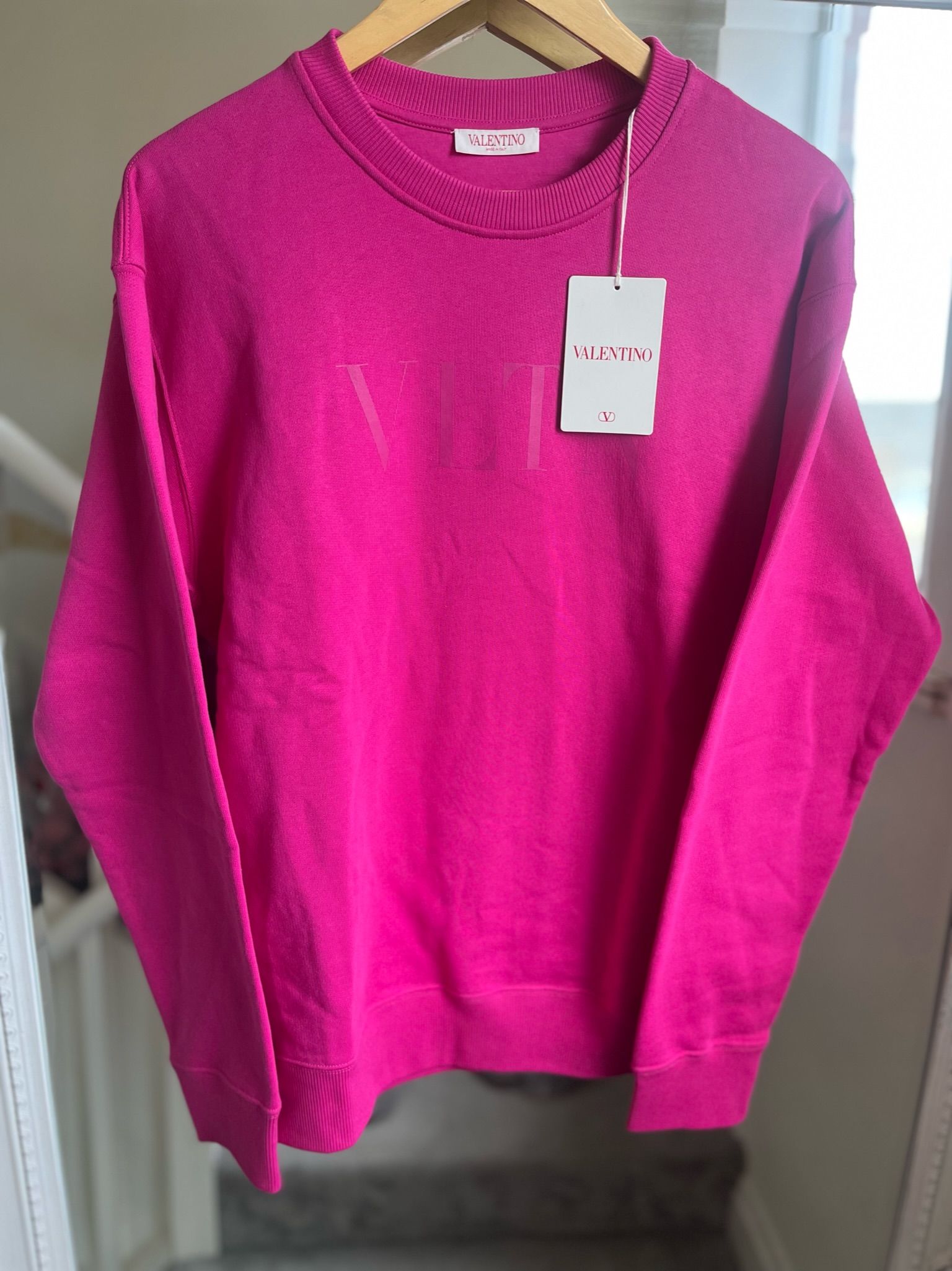 Men's Valentino Pink Crewneck Sweatshirt Size M jersey