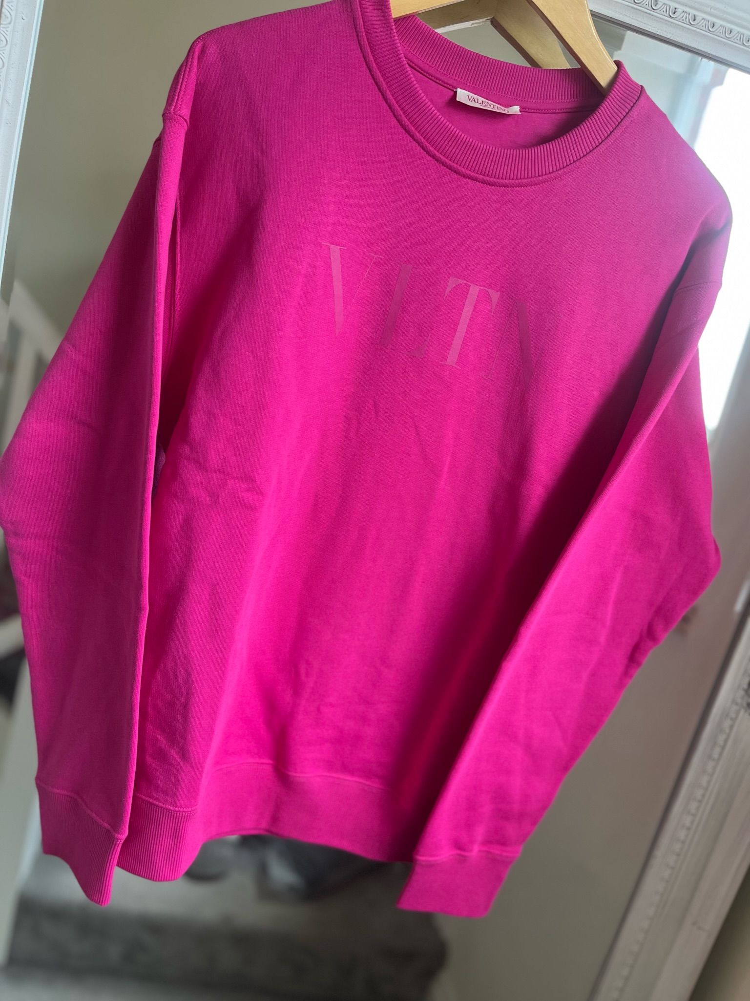 Men's Valentino Pink Crewneck Sweatshirt Size M jersey