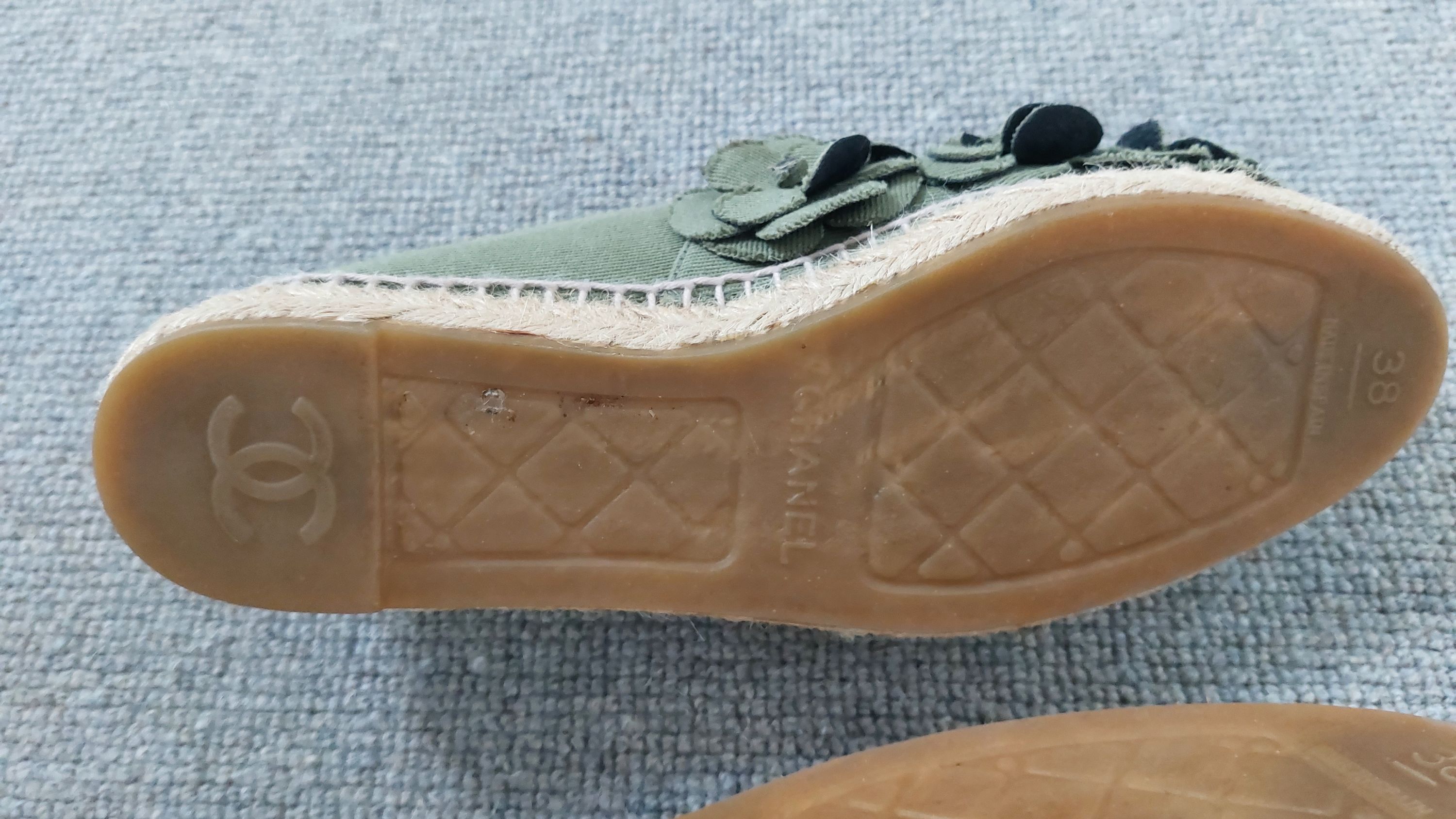 Preowned Chanel Khaki Camellia Espadrilles Size 38 cloth