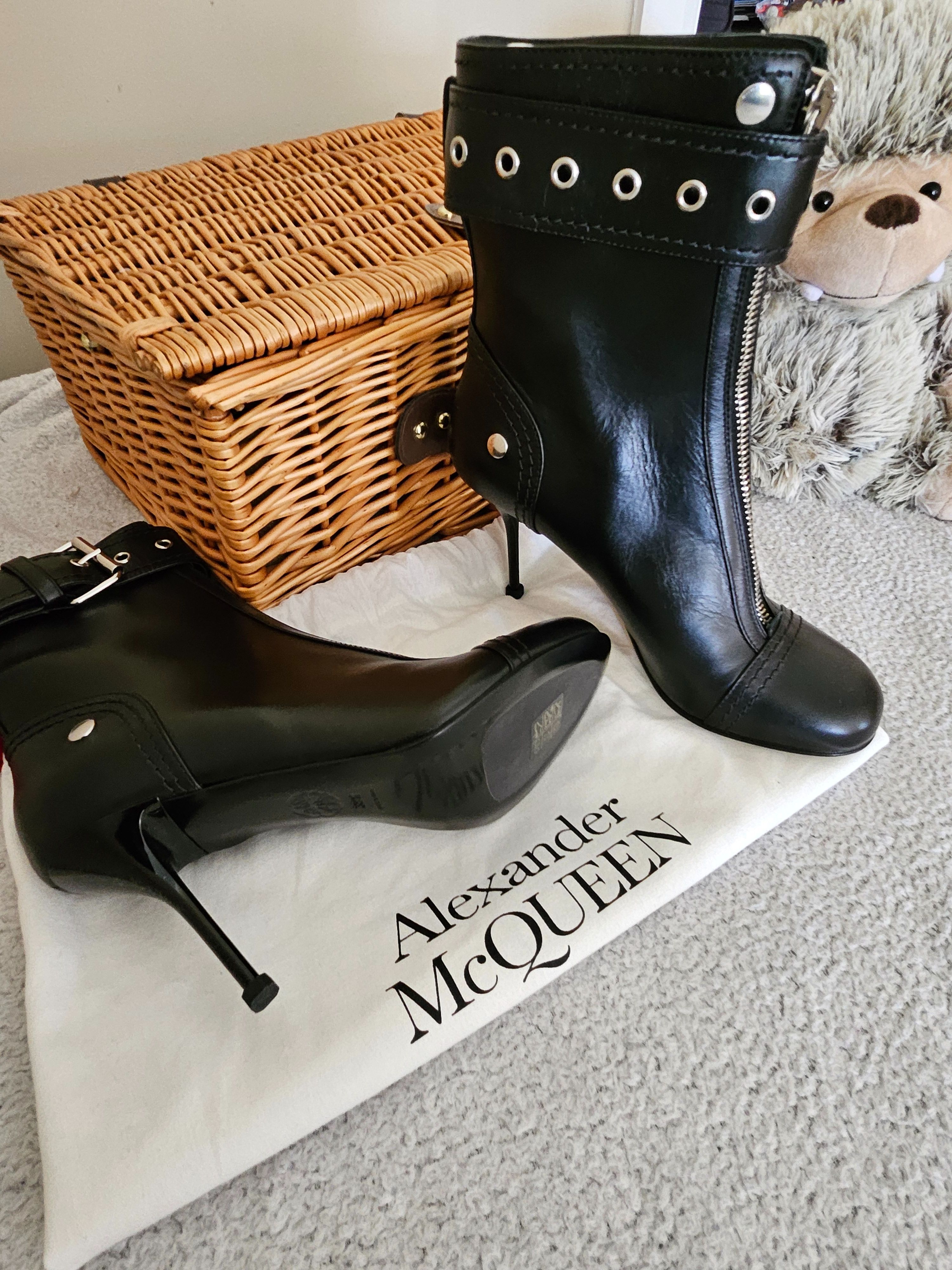 Alexander McQueen Black Buckle Heeled Ankle  Boots Size 395 calfskin leather