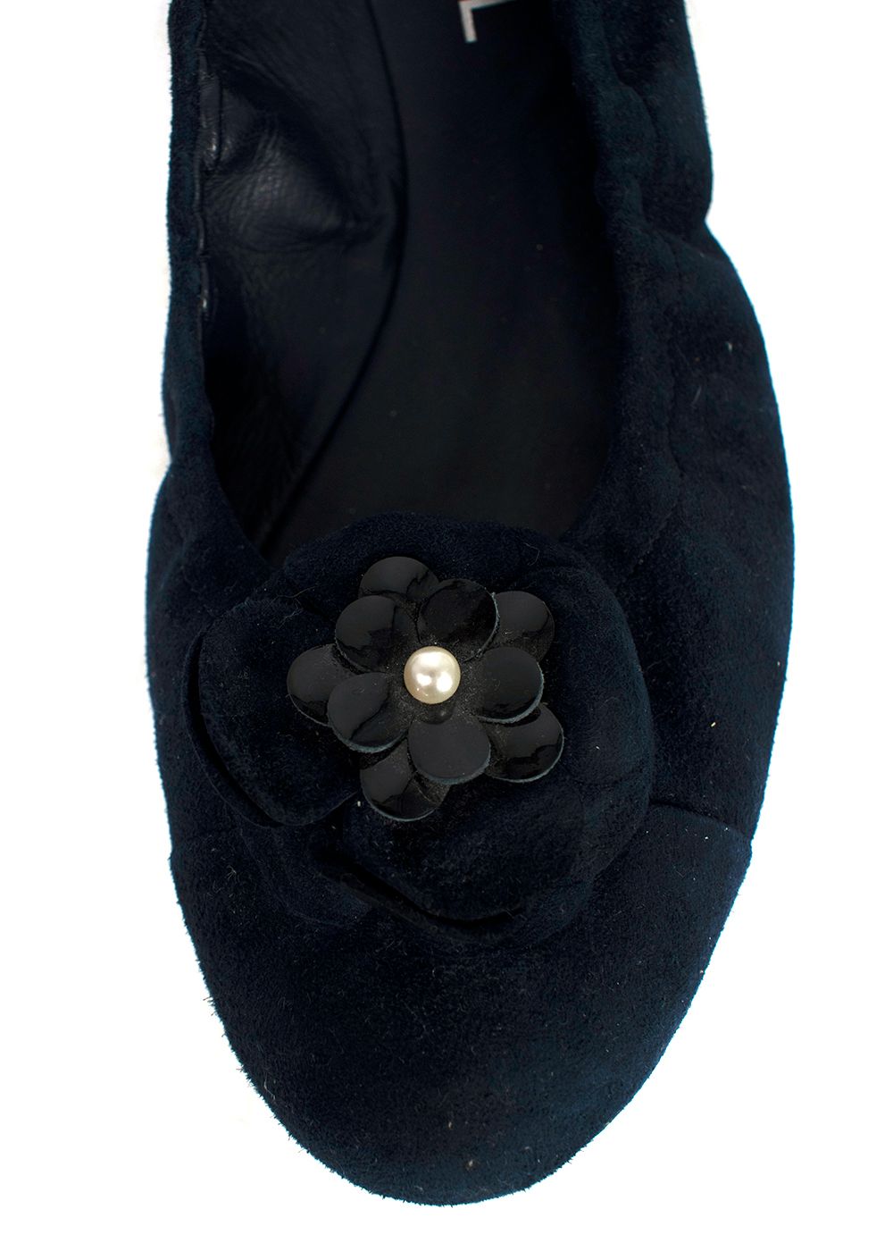 Preowned Chanel Navy Suede Flower Detail Elasticated Ballet Flats Size 405