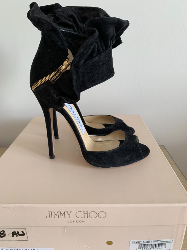 Preowned Jimmy Choo Black Katarina Ruffled Sandals Size 37 suede