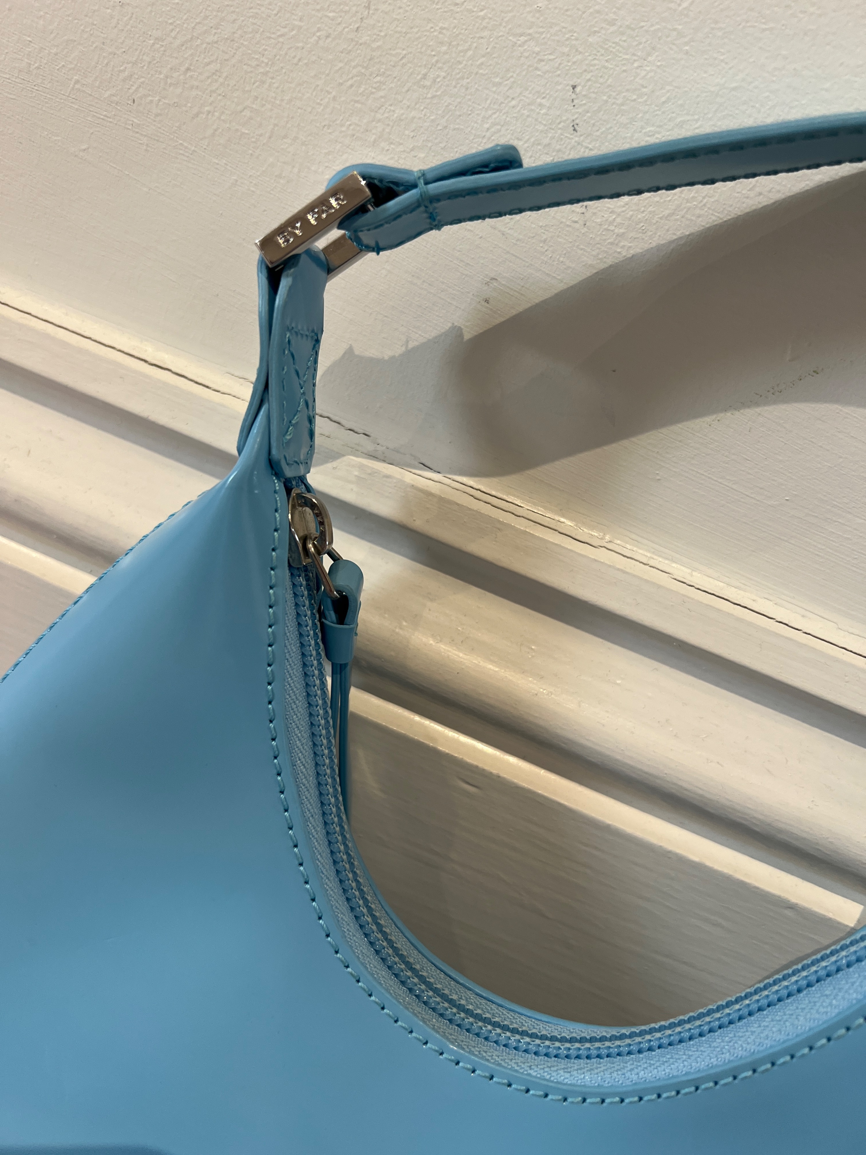 Preowned ByFar Blue Baby Amber Shoulder Bag Baby Blue leather