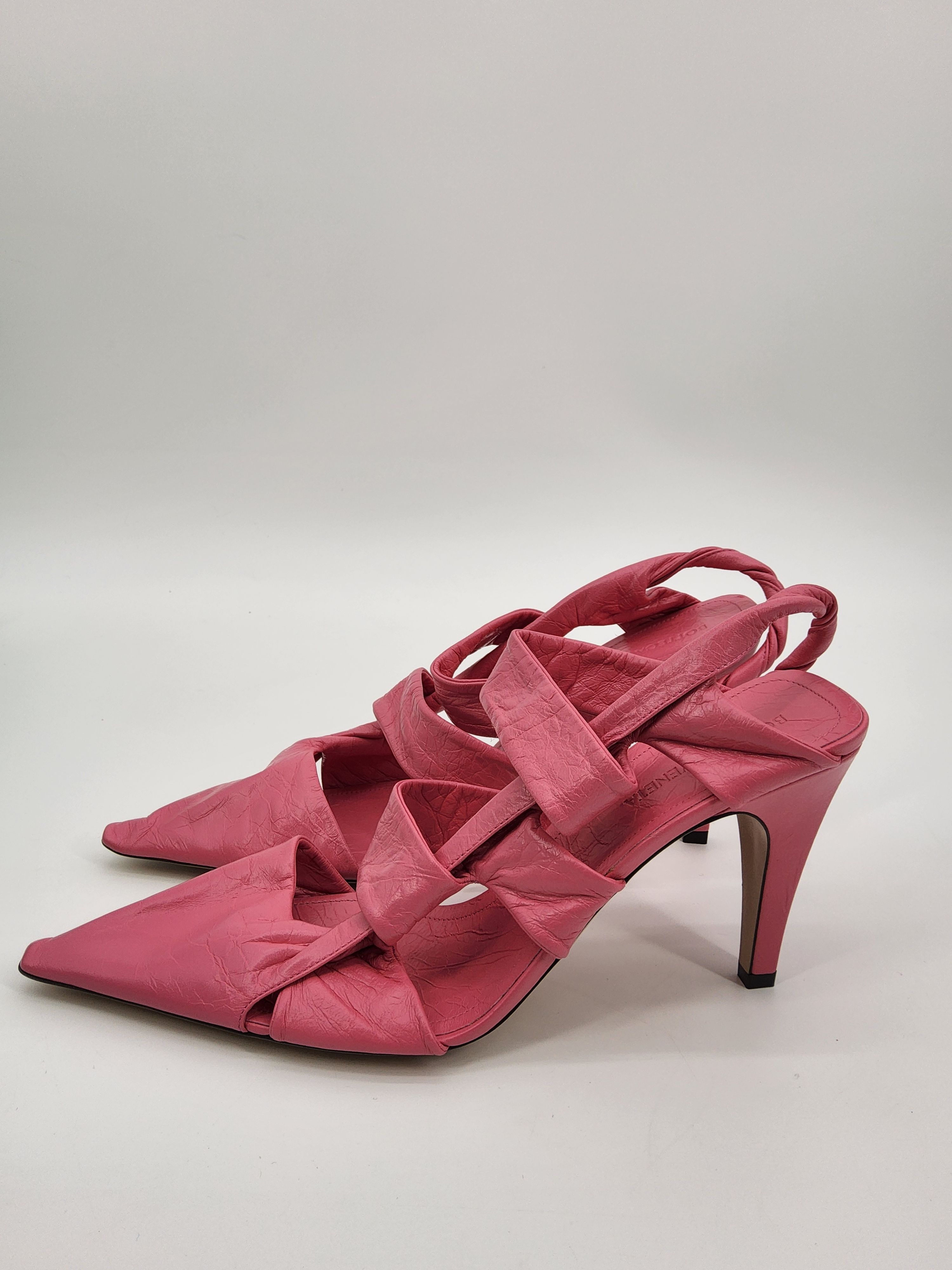 Bottega Veneta Pink Leather Slingback Sandals Size 395