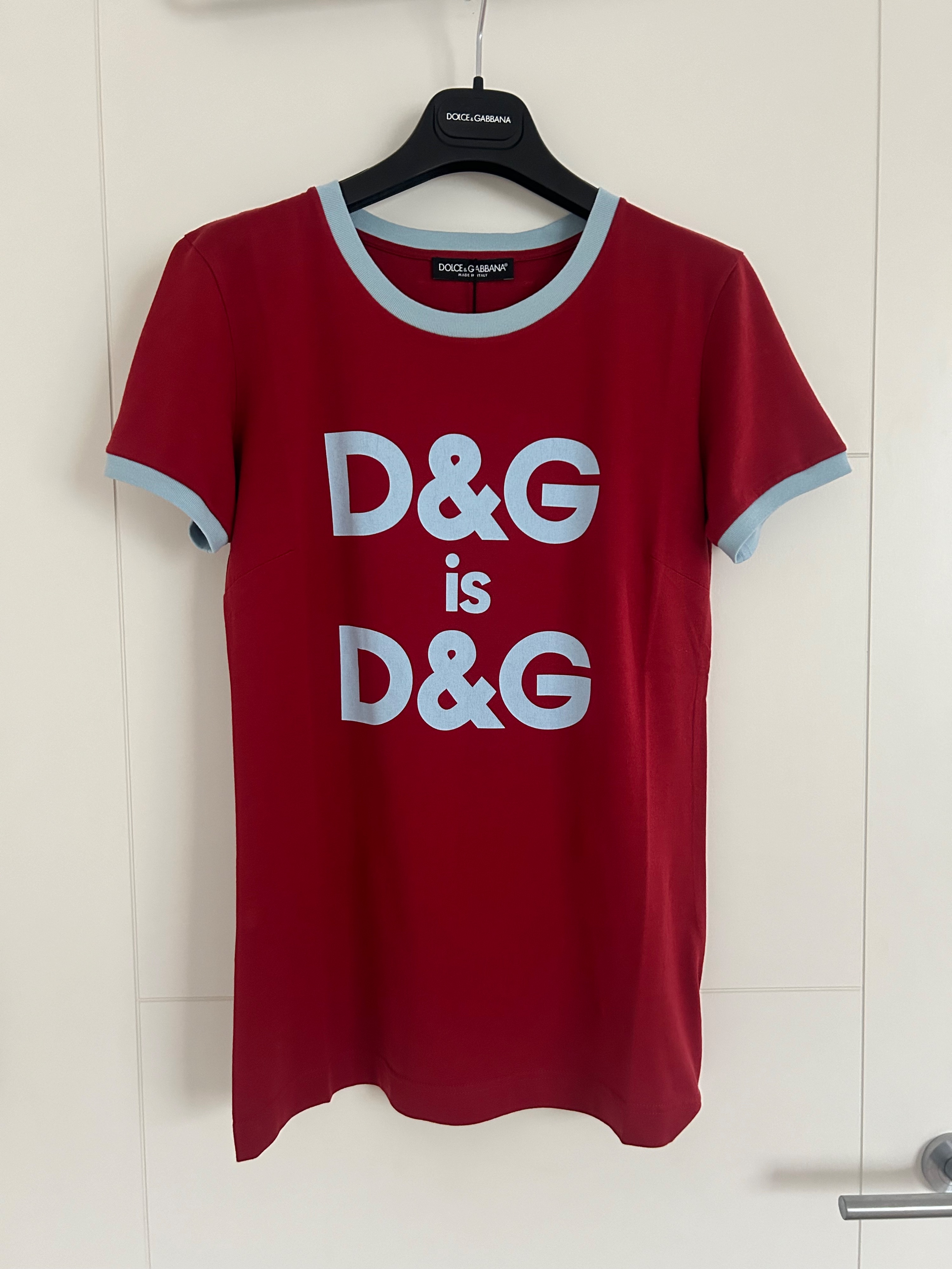 Dolce  Gabbana Burgundy DG Motif T-Shirt Size XS Red cotton