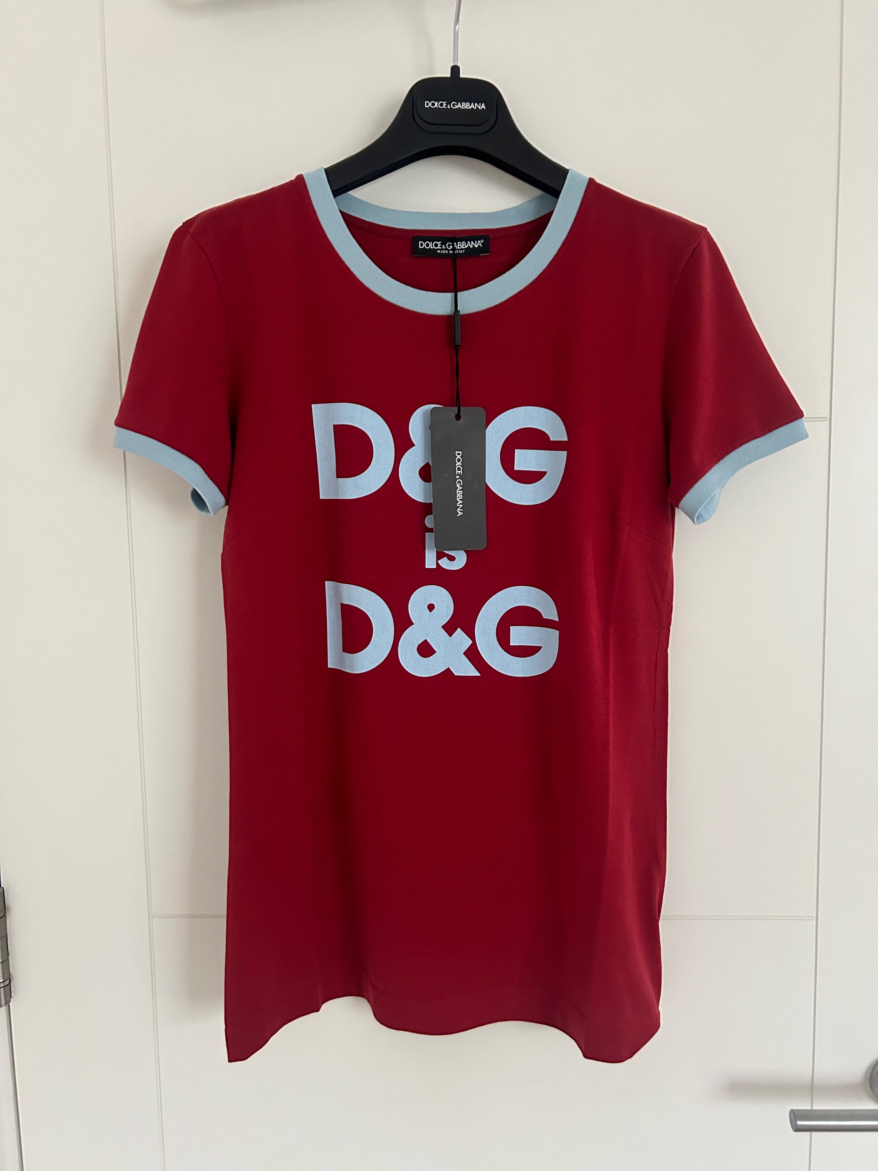 Dolce  Gabbana Burgundy DG Motif T-Shirt Size XS Red cotton