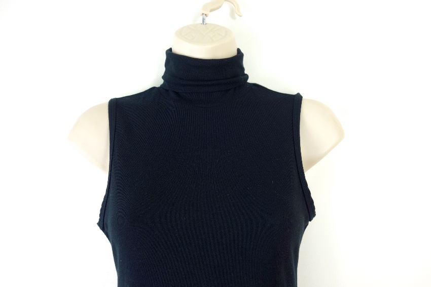 Preowned Theory Black Sleeveless Rollneck Wendel Top Size XS viscose