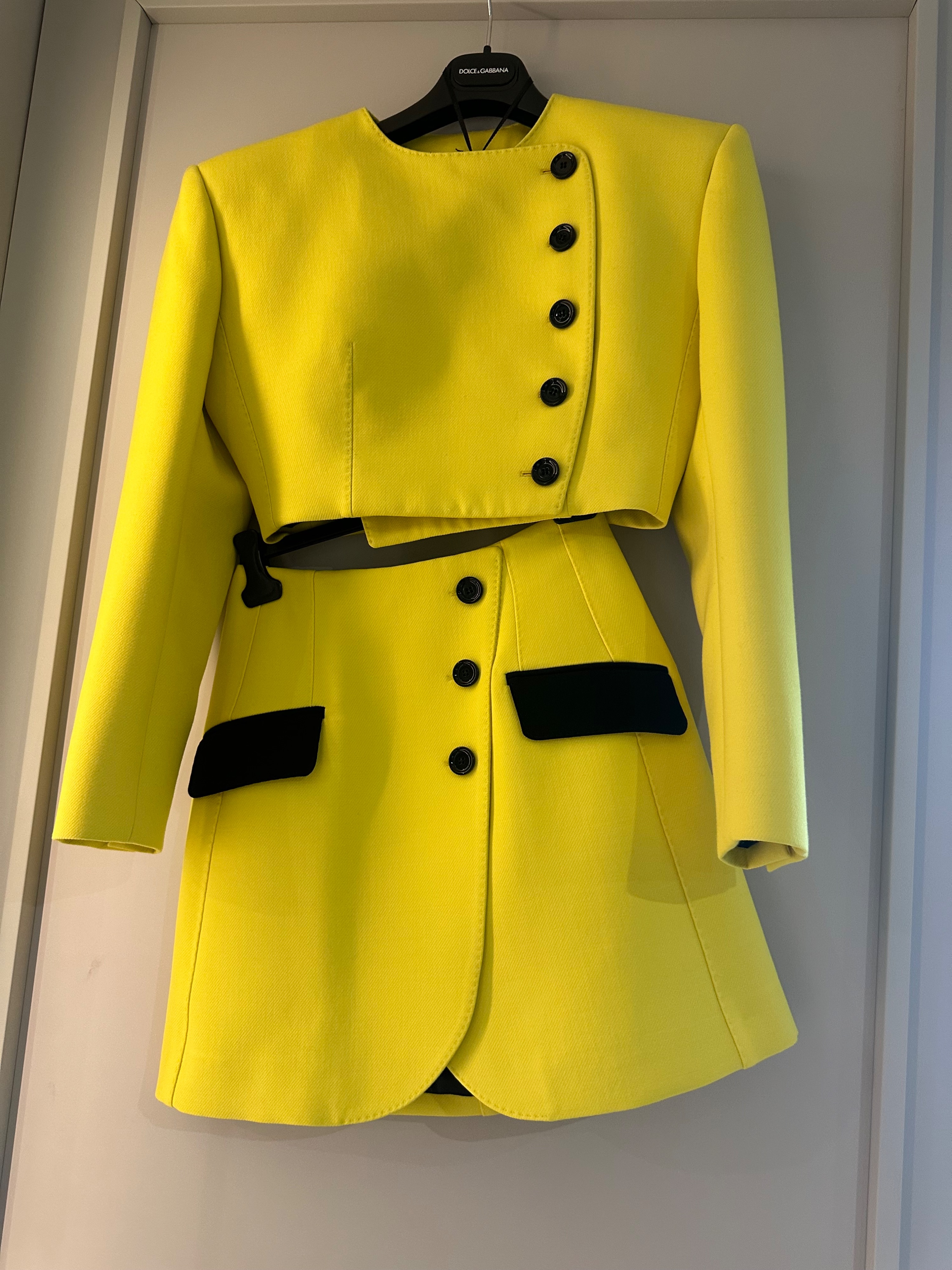 Preowned Dolce  Gabbana Yellow  Black Virgin Wool Asymmetric Jacket  Mini Skirt Size 38 silk/elastane