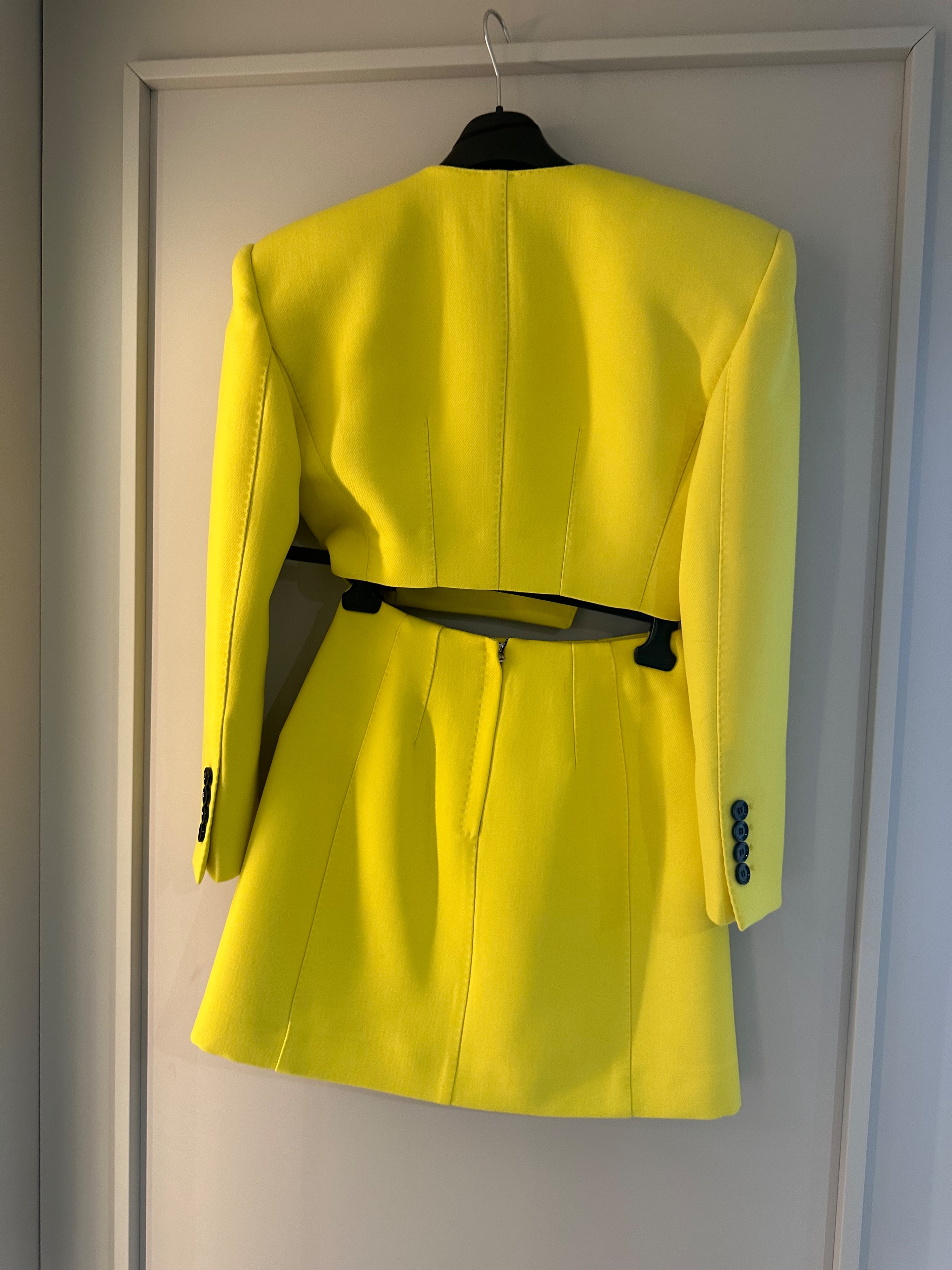 Preowned Dolce  Gabbana Yellow  Black Virgin Wool Asymmetric Jacket  Mini Skirt Size 38 silk/elastane