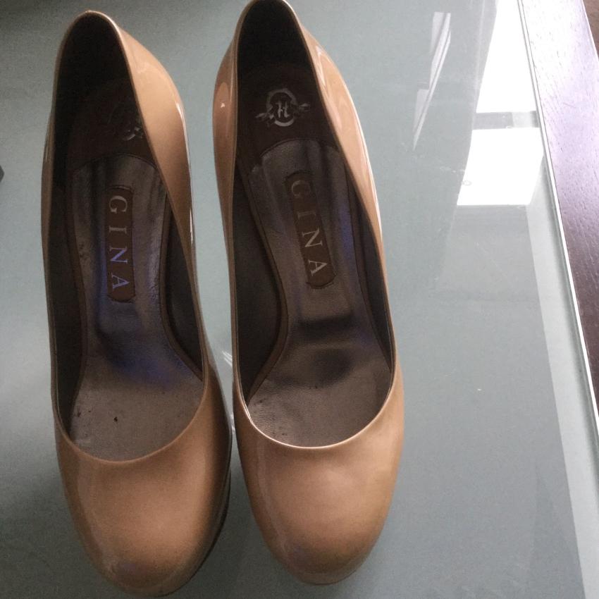 Preowned Gina Heels Nude - size 40 EU Size 40 Beige/Nude leather