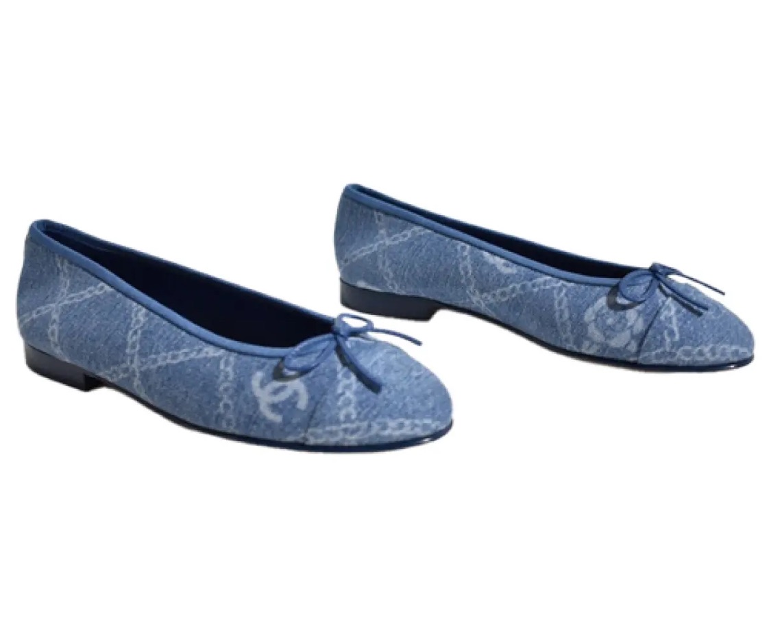 Chanel Logo Denim Ballet Flats Size 39 Blue denim jeans