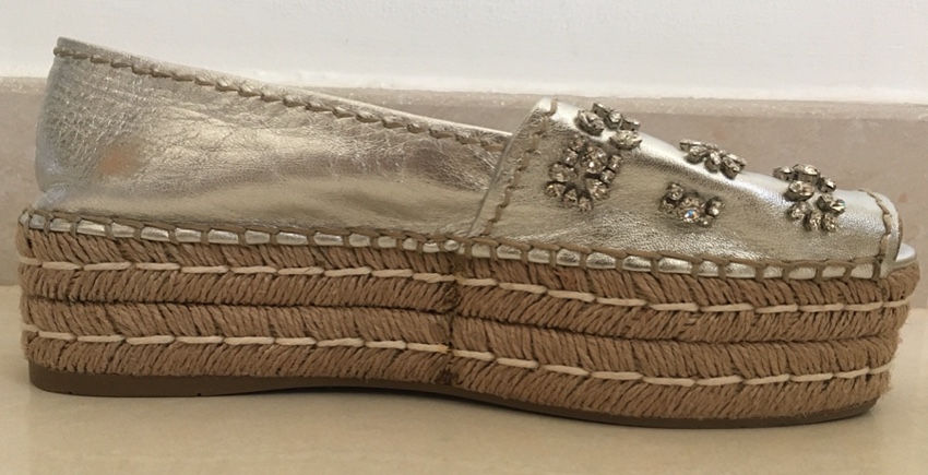 Preowned Prada Metallic Crystal Embellished Espadrilles Size 385 Silver leather