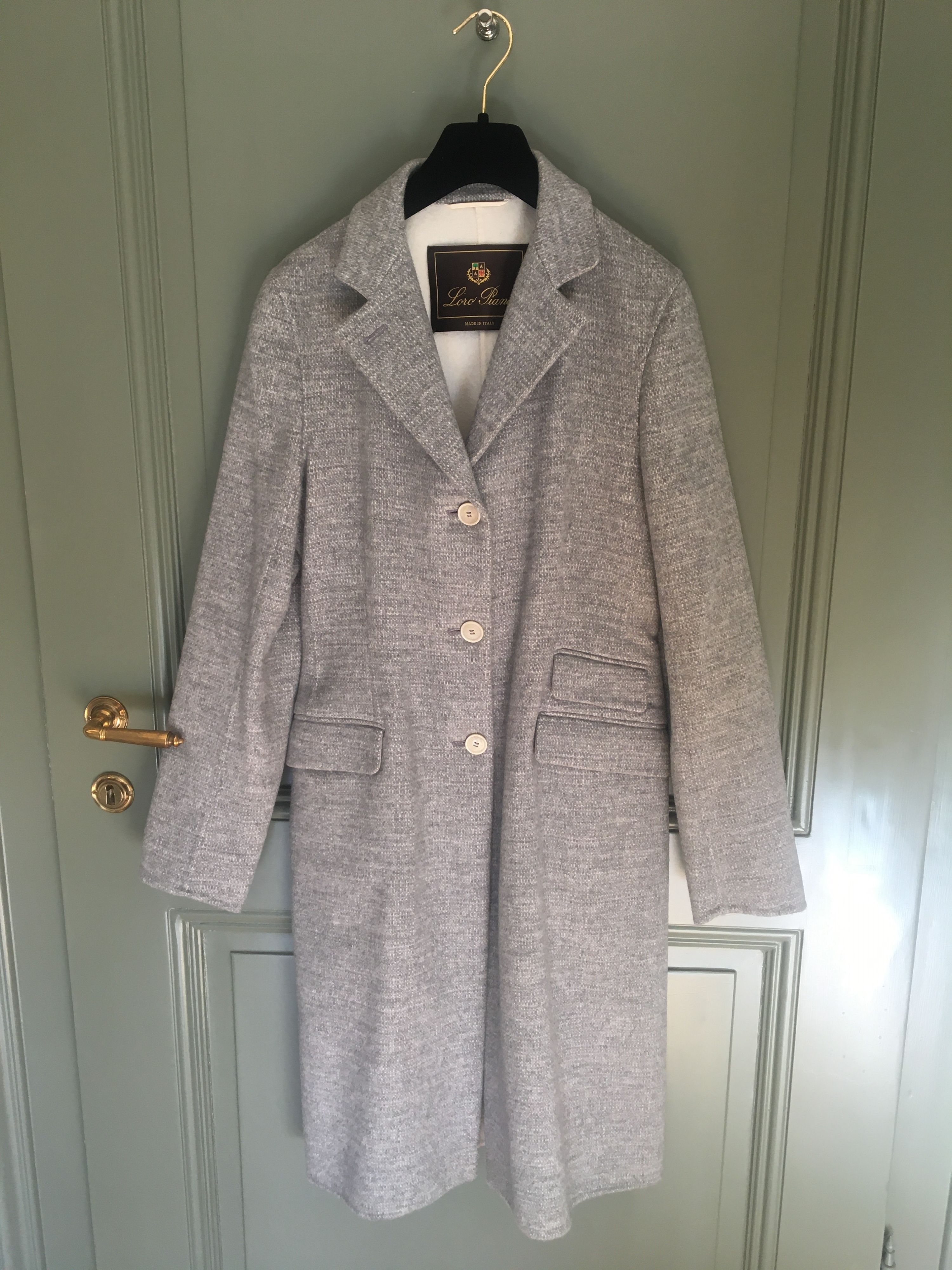 Preowned Loro Piana Grey Single Breasted Cashmere Coat Size S light grey