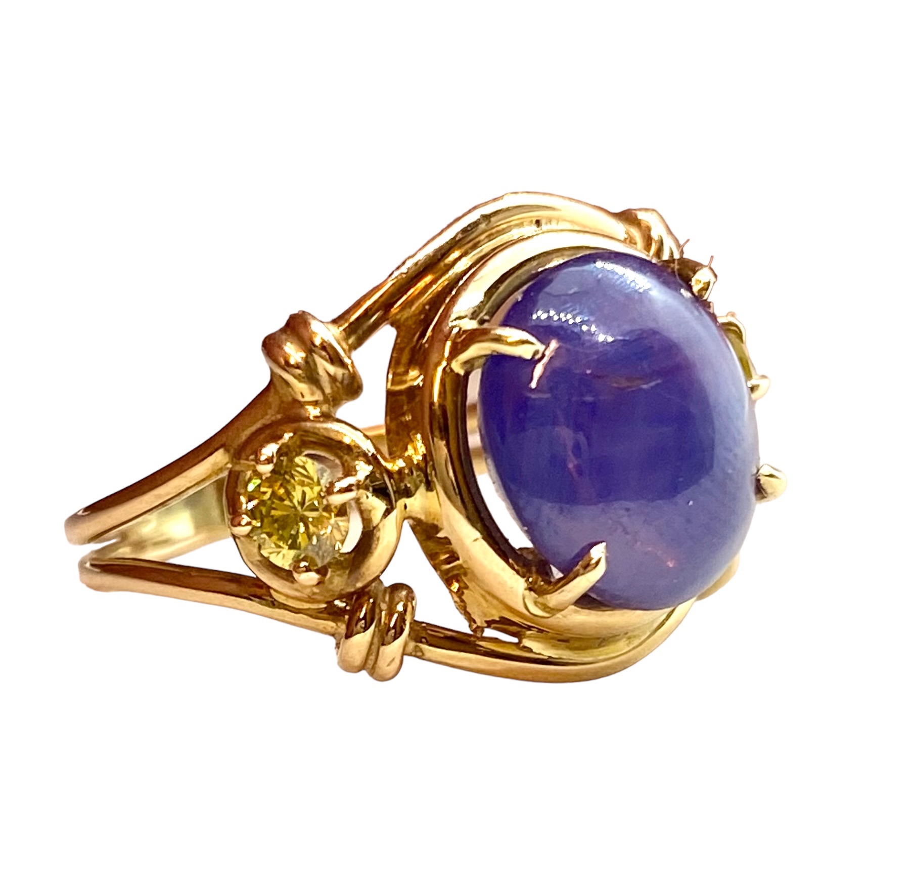 Preowned Bespoke 14ct Yellow Gold Star Sapphire and Yellow Diamond Ring ct gold