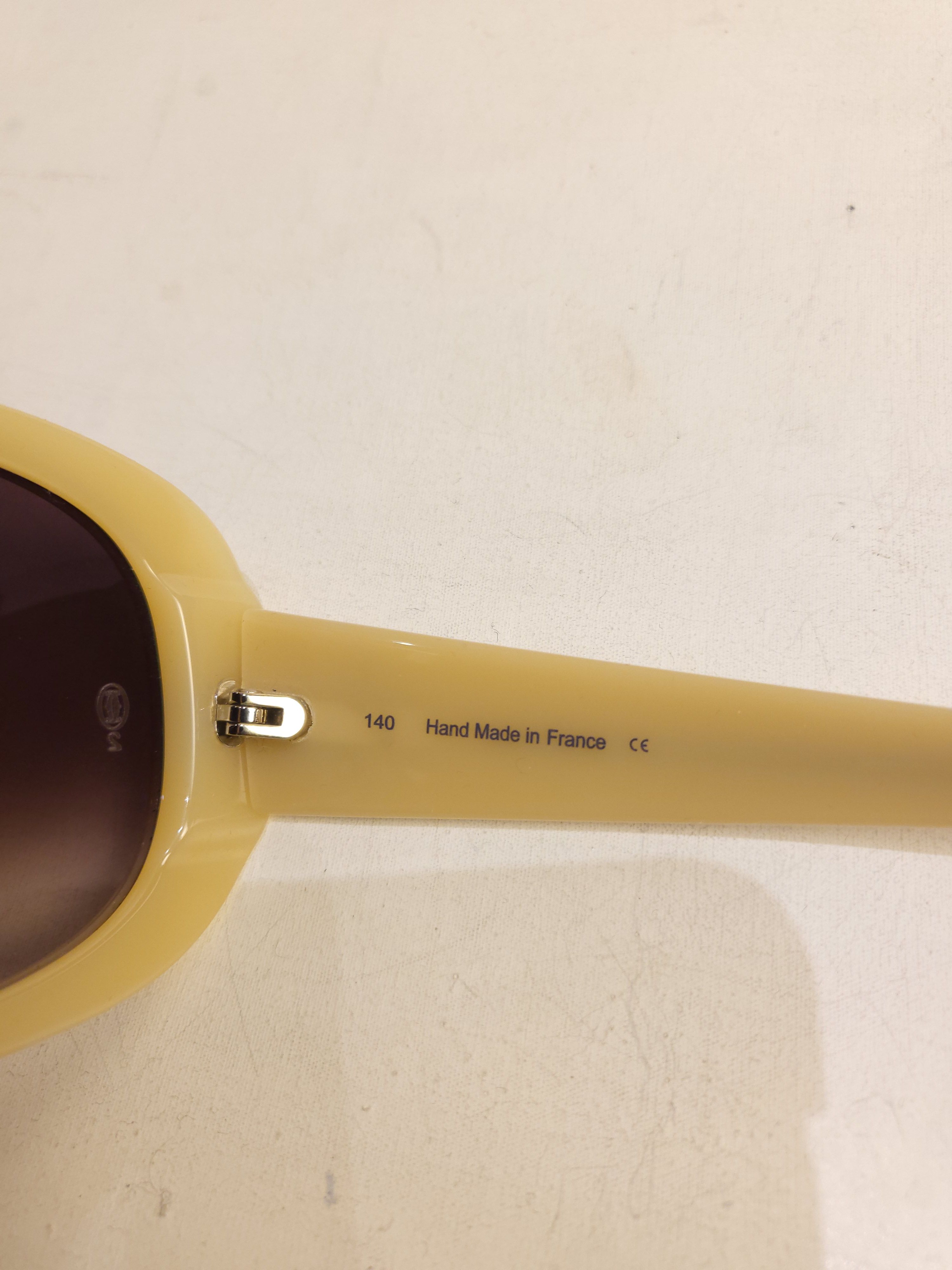 Preowned Cartier Beige Round Sunglasses acetate