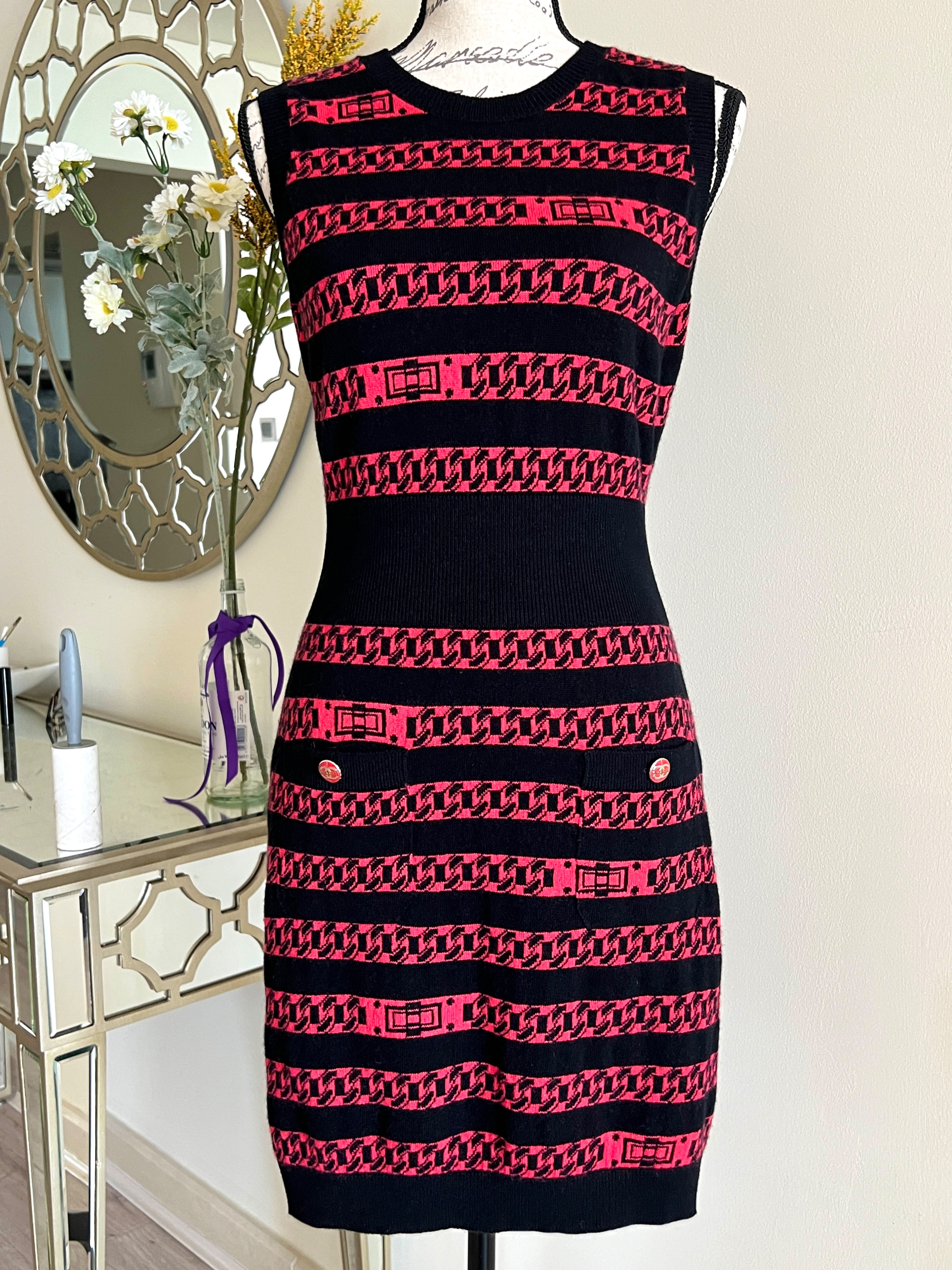 Chanel Black  Pink Cashmere Chain Print Dress Size XS multicolor