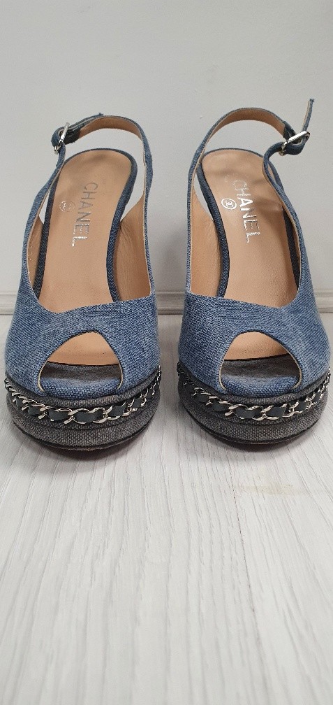 Preowned Chanel Chain Trim Denim Slingback Sandals Size 38 Blue