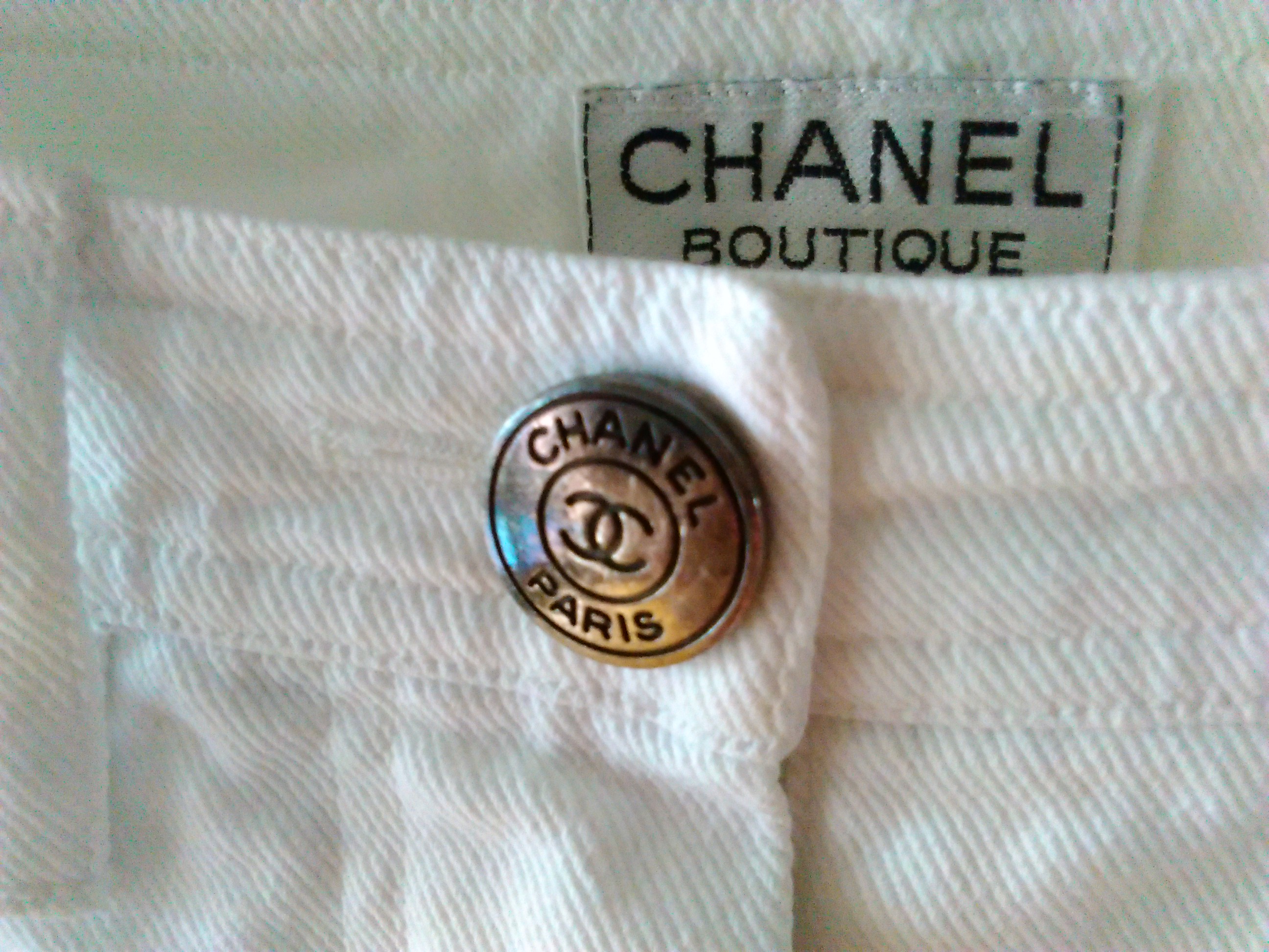 Preowned Chanel Boutique White Capri Jeans cotton