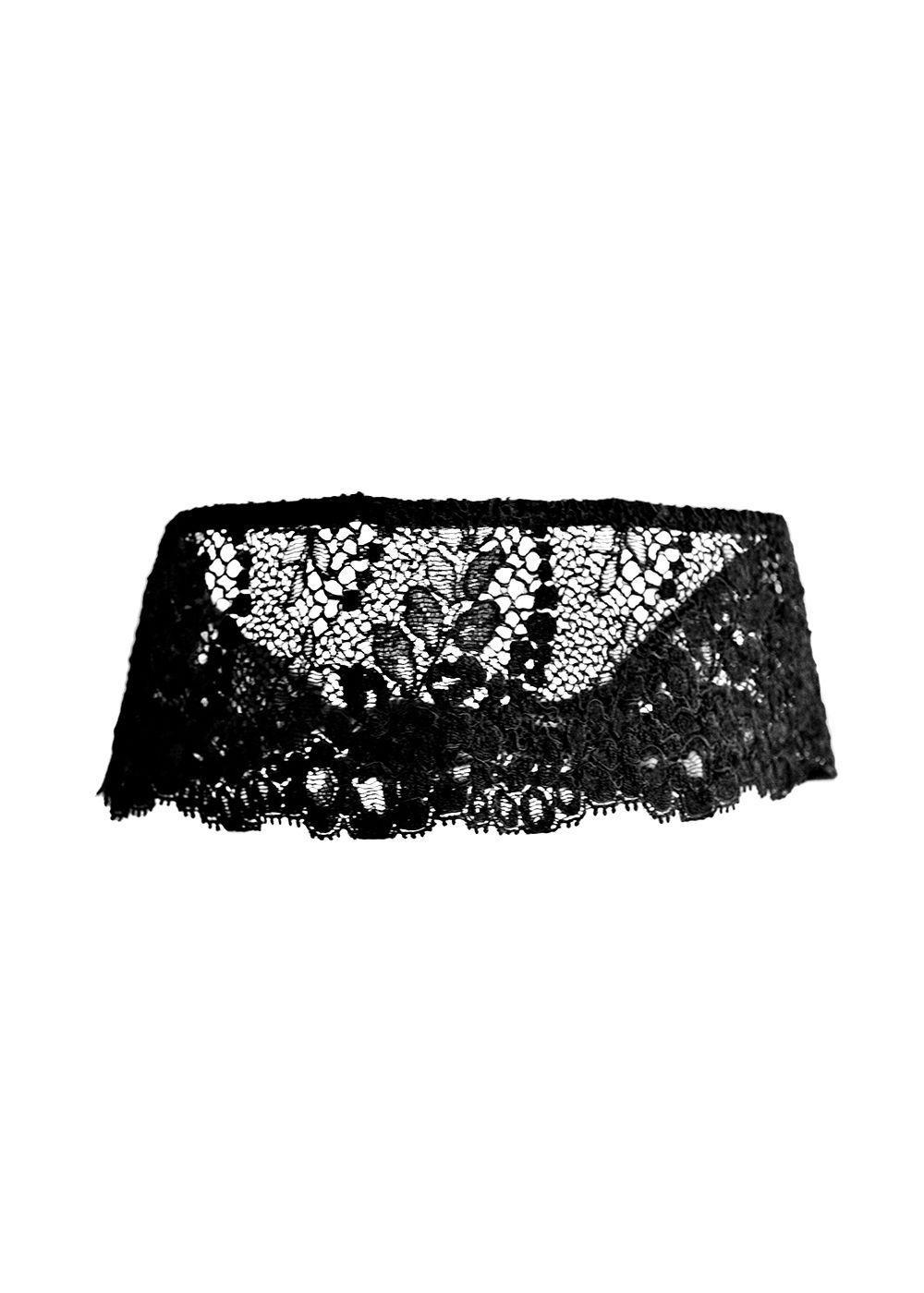 Preowned Black Lace Eye Mask without fabric label/lace/satin