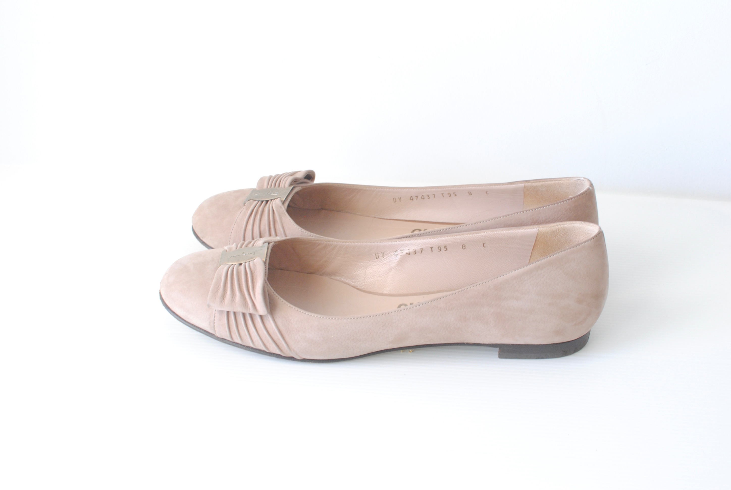 Preowned Salvatore Ferragamo Suede Ballerinas Size 39 nude leather