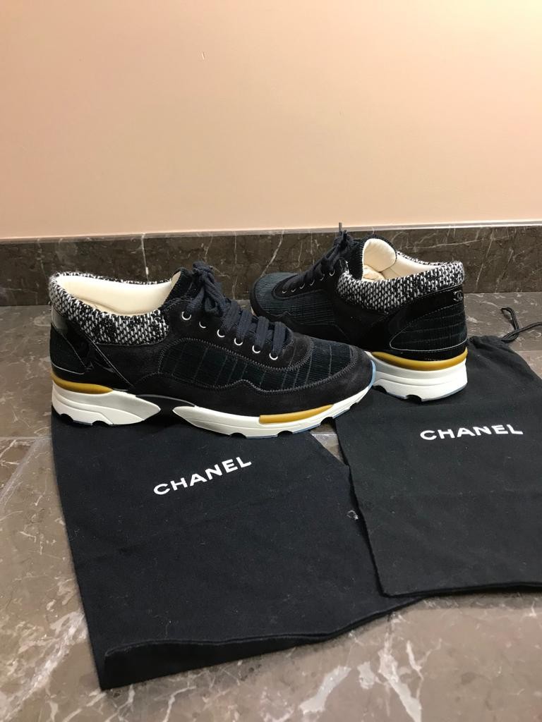 Preowned Chanel Tweed Trimmed Velvet Sneakers Size 385 Black