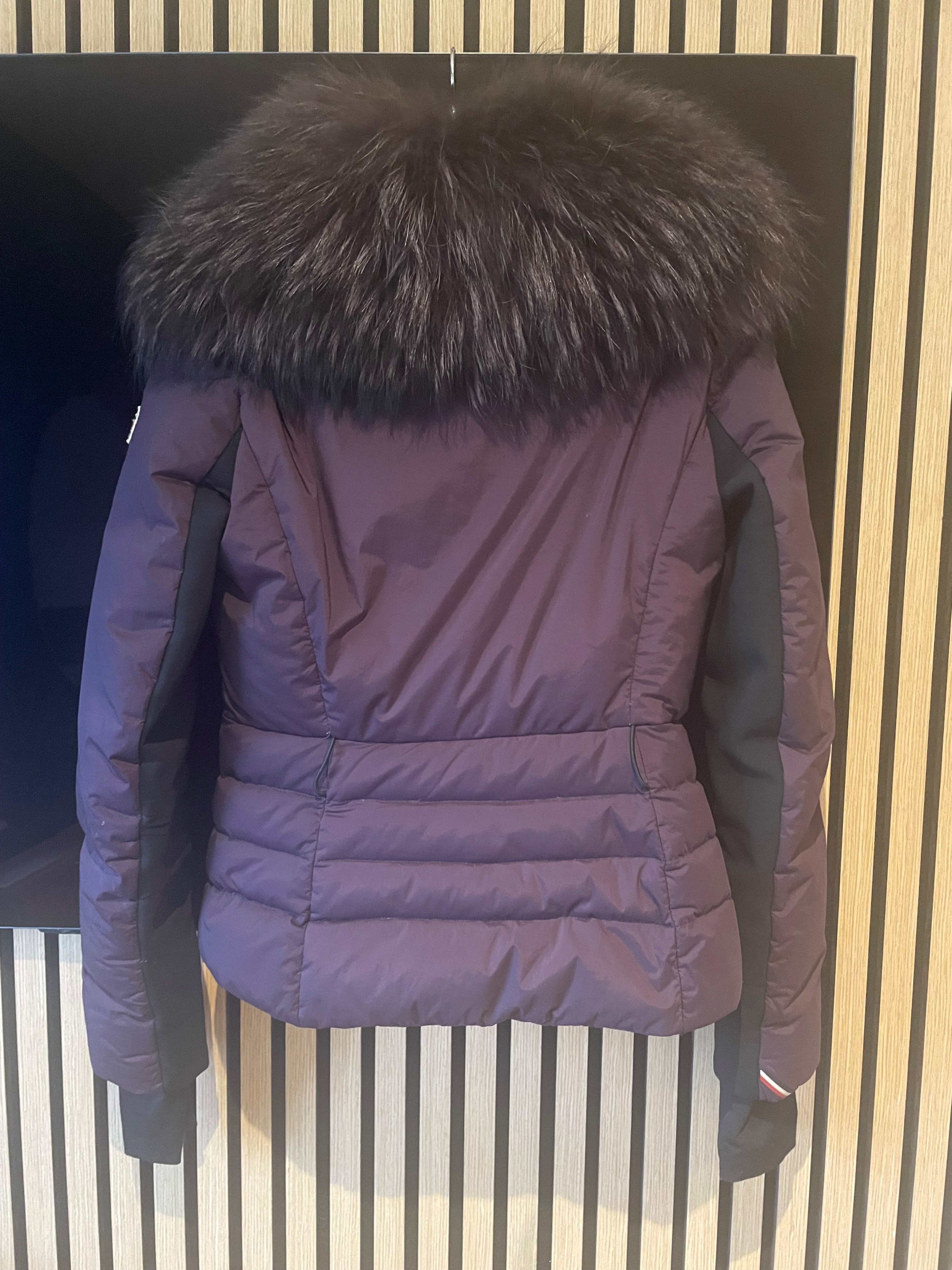 Preowned Moncler Purple Melbreak Puffer Coat Size XS fur