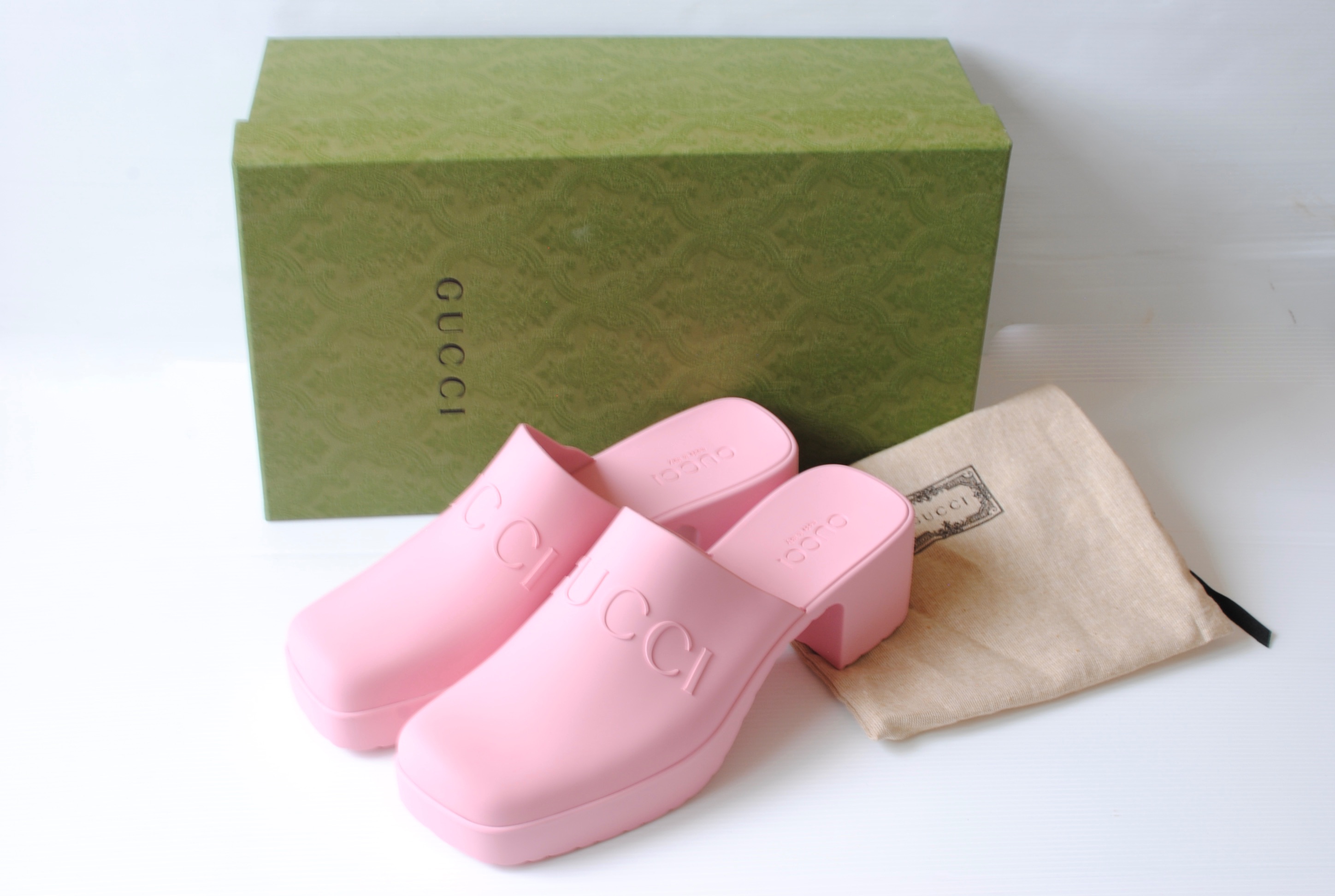 Gucci Pink Logo Mules Size 40 rubber