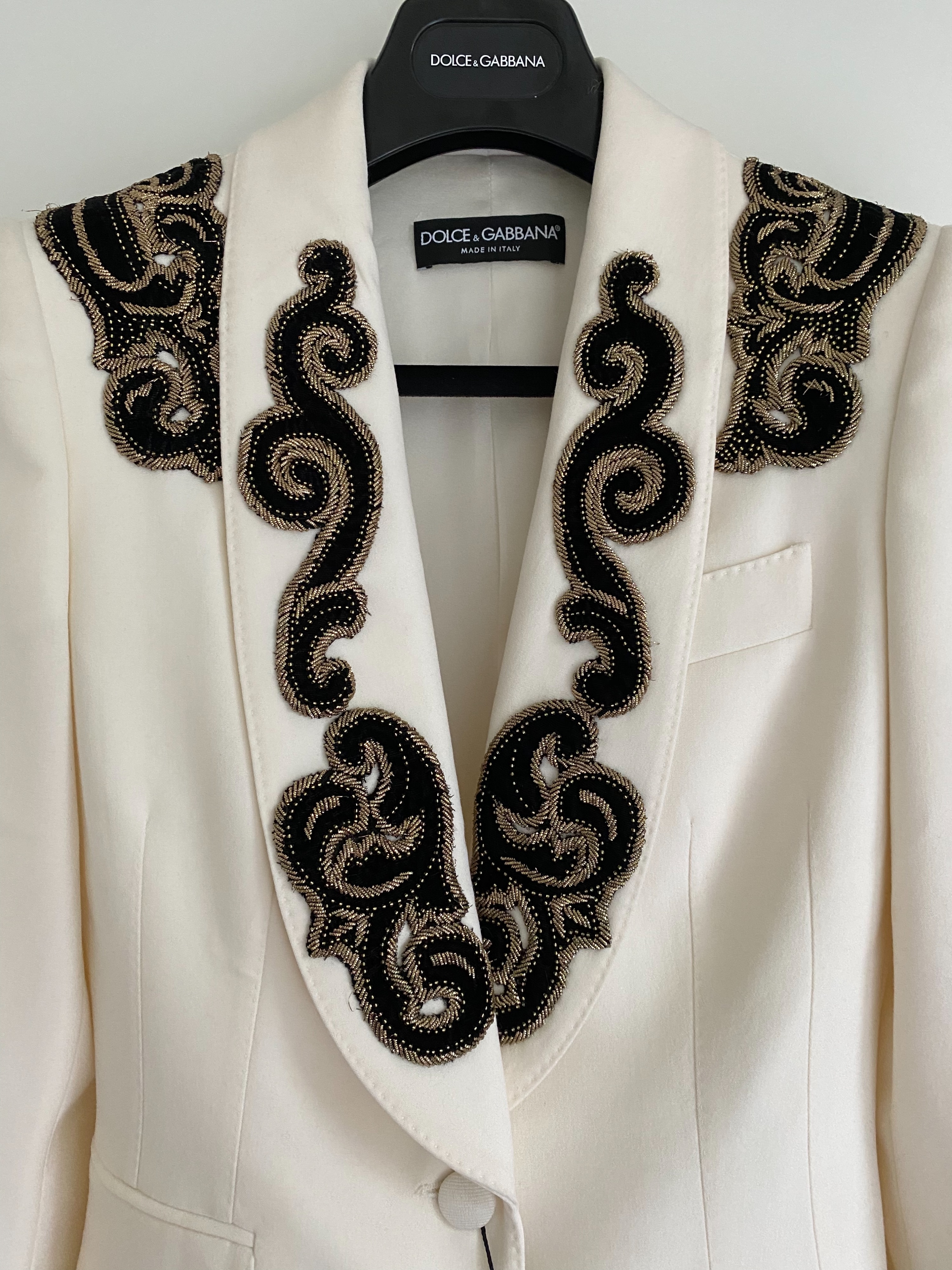 Dolce  Gabbana Ivory  black applique blazer Size XXS Natural white wool