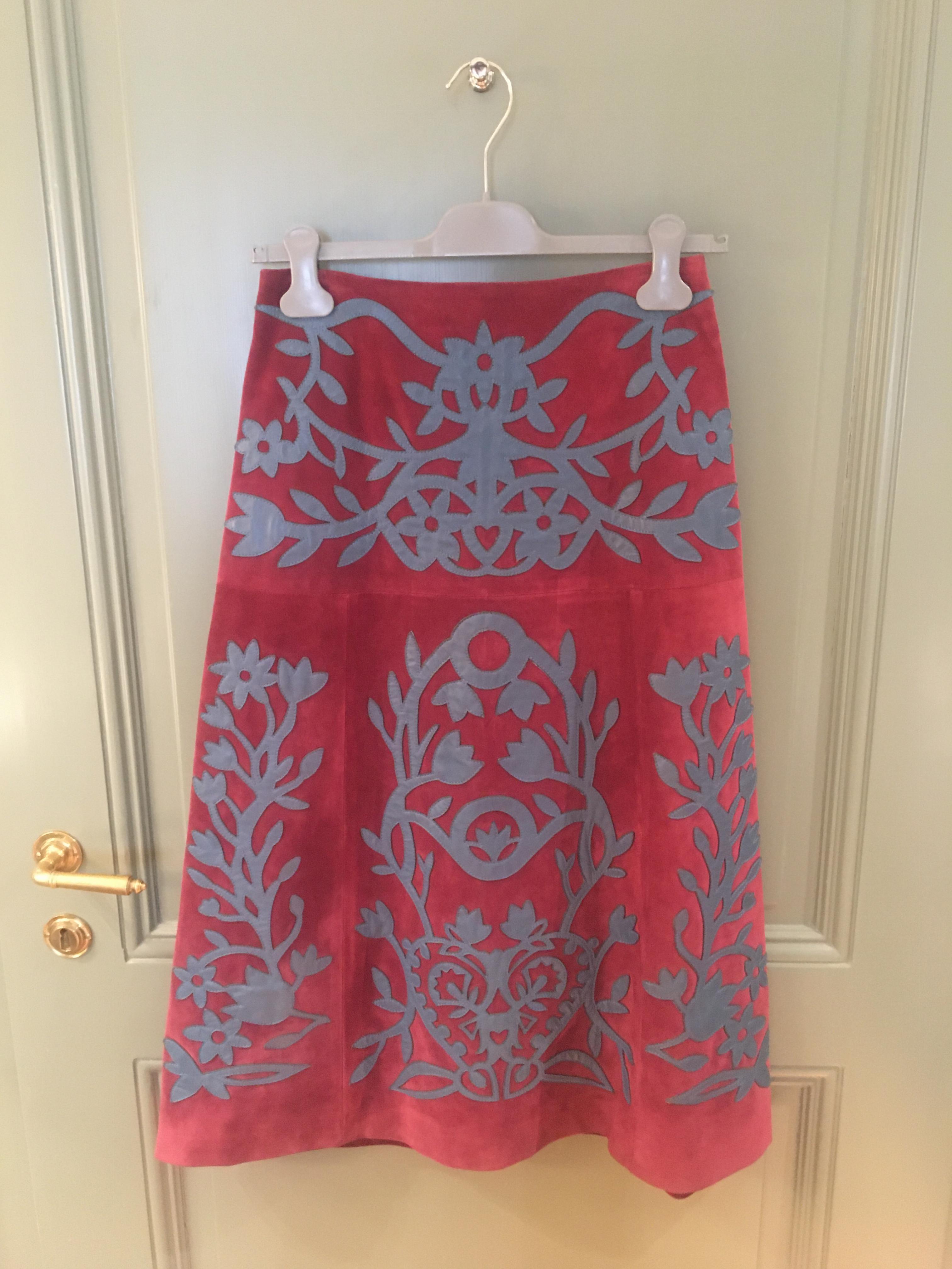 Valentino red  blue applique suede skirt Size XS