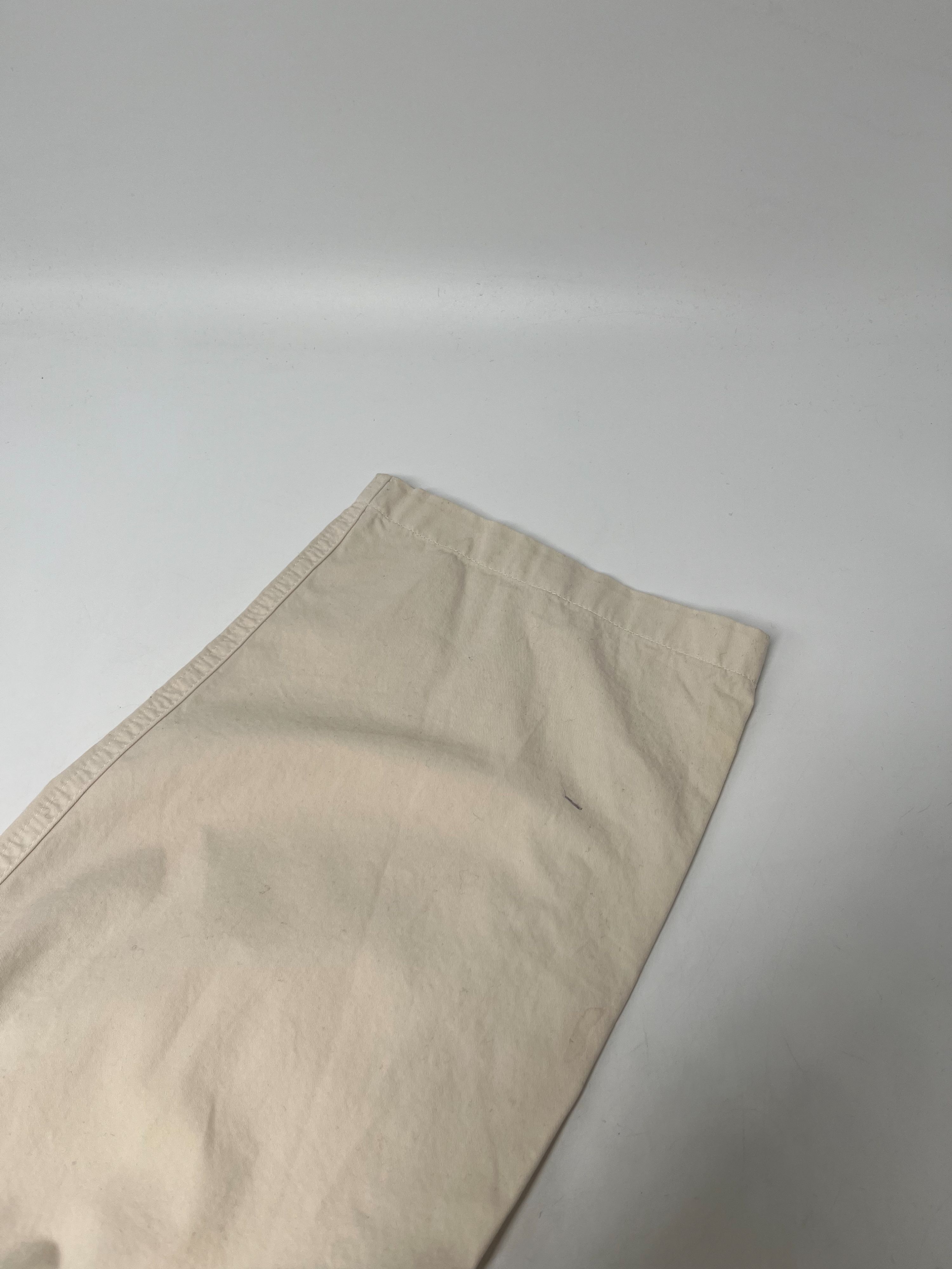 Men's Preowned APC Chuck Trousers in Ecru Size 32 cotton