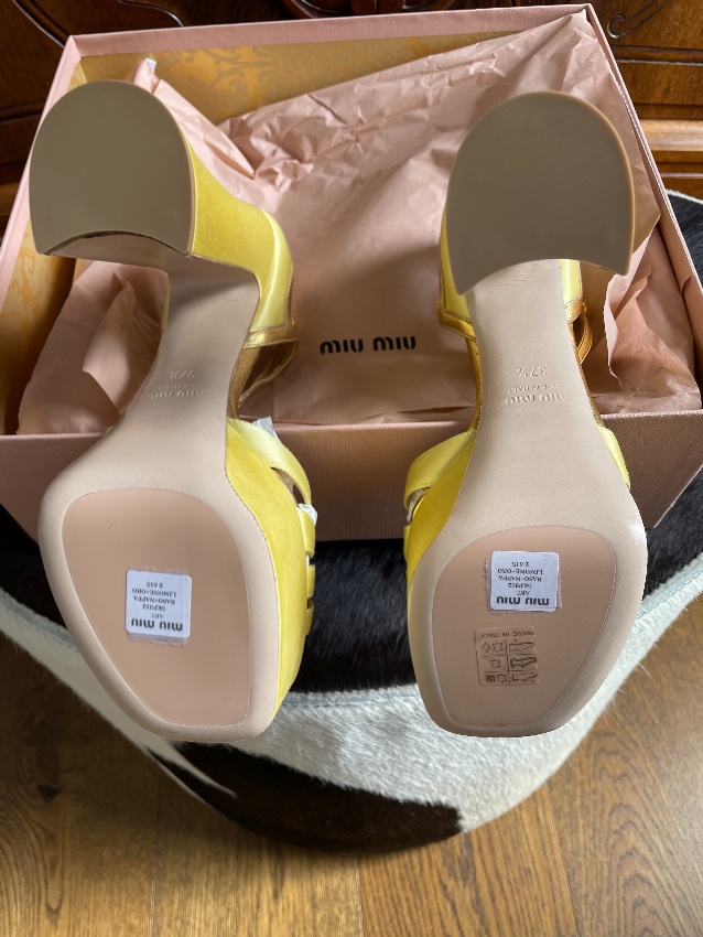 Miu Miu Gold Leather  Yellow Satin Platform Sandals Size 375