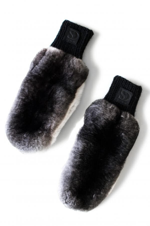 FurbySD Natural Chinchilla Fur Mittens Black  White