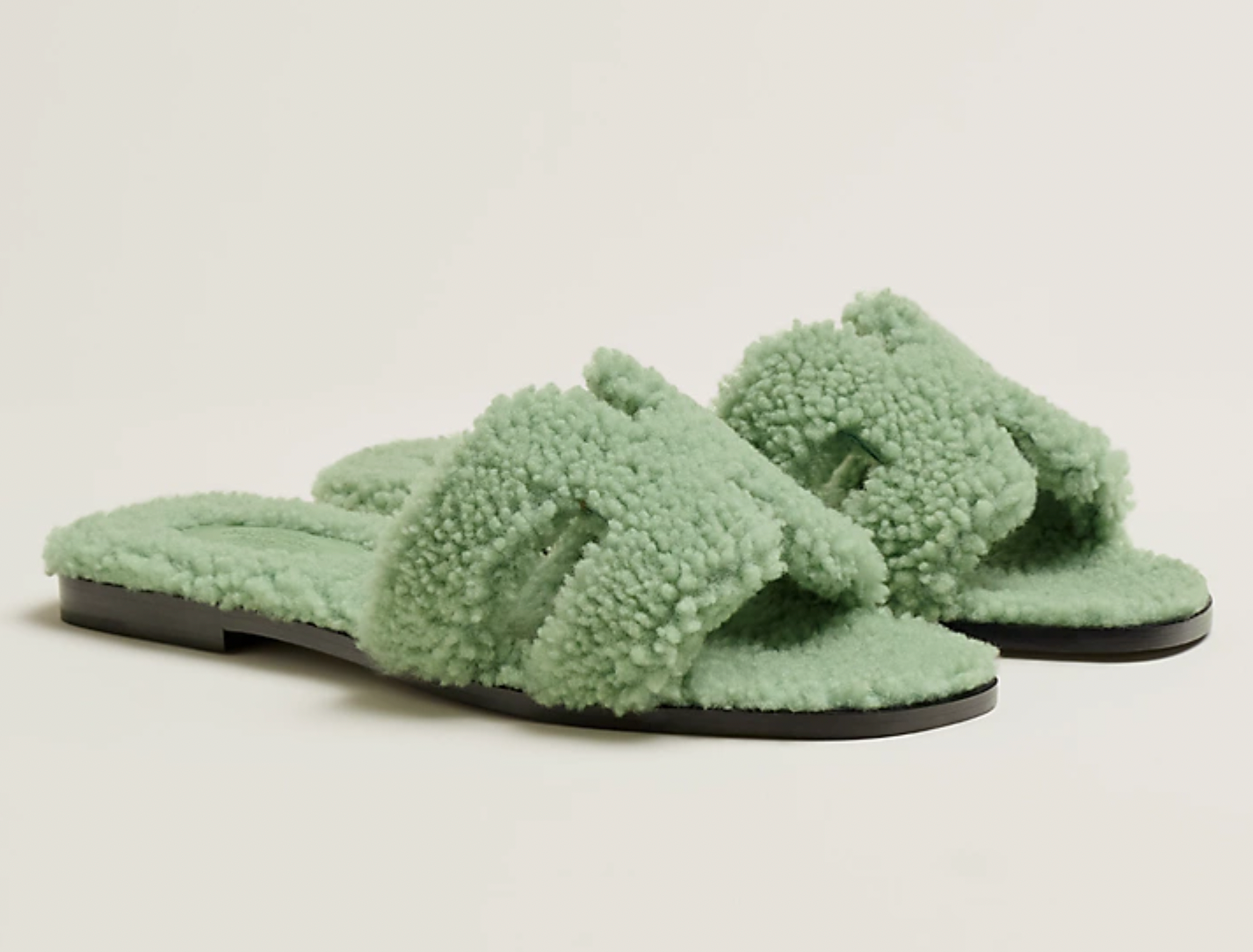 Hermes Vert D'eau Shearling Oran Sandals Size 38 VERT DE EU fur