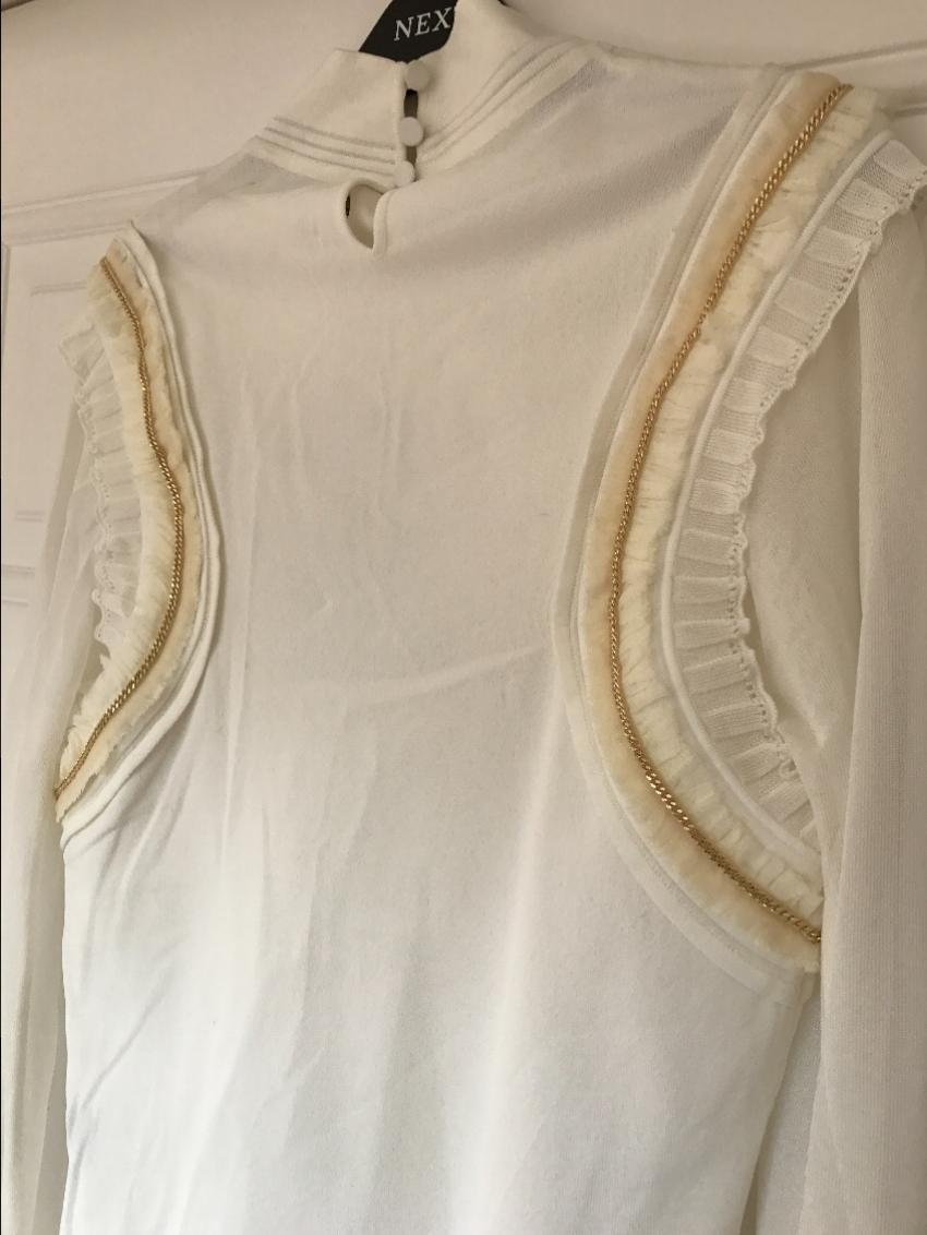 Roberto Cavalli Ruffle Gold Chain Jumper Size M Cream polyester