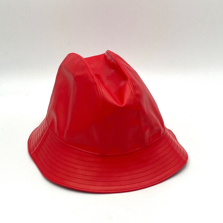 Gucci Men's Red Bucket Hat cotton